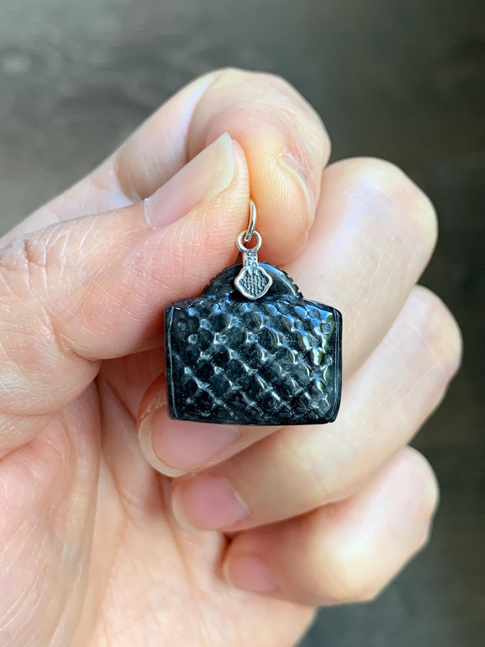 Natural Grade A Dark Wuji Jade Jadeite Carved Handbag Pendant Sterling Silver 7g 天然深色乌鸡翡翠包包银镶吊坠 MWJ70