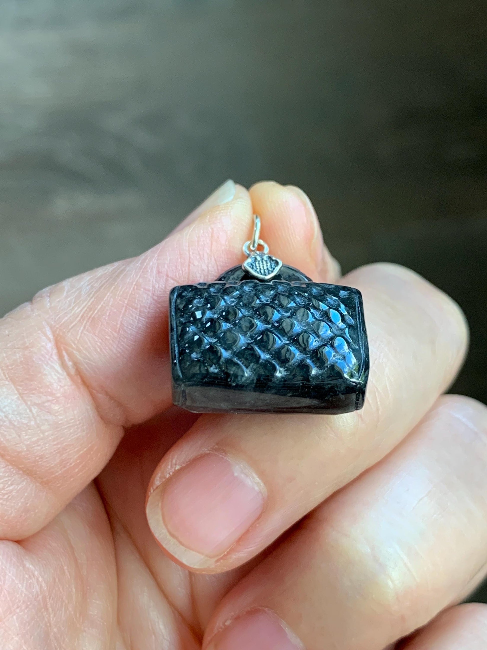 Natural Grade A Dark Wuji Jade Jadeite Carved Handbag Pendant Sterling Silver 7g 天然深色乌鸡翡翠包包银镶吊坠 MWJ70