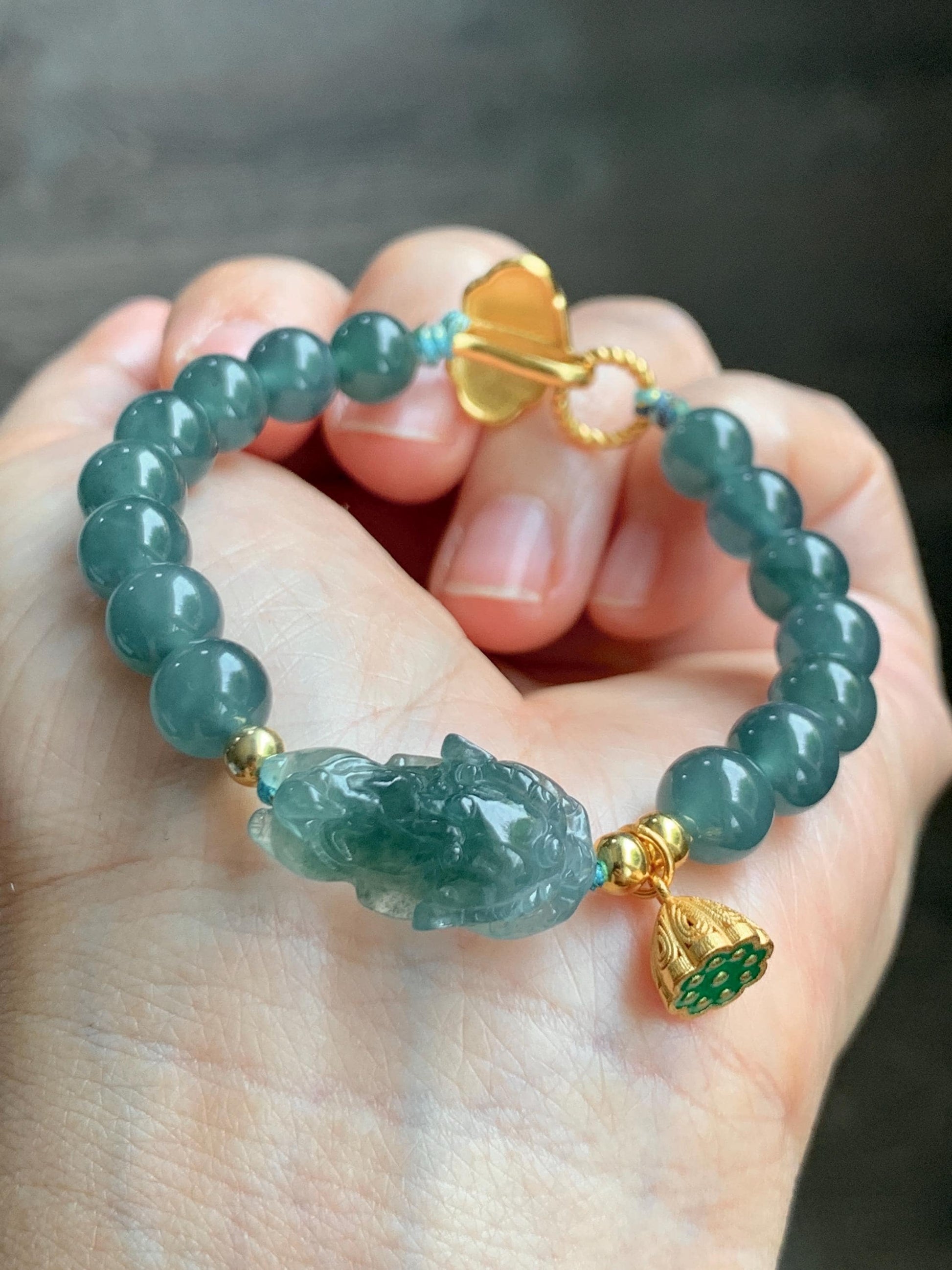 Natural Grade A Guatemalan Icy Translucent Teal Blue Jade Jadeite Dancing Lion Beaded Bracelet 6.5” Sterling Silver 天然冰危蓝绿翡翠摆烂醒狮手串WXX350