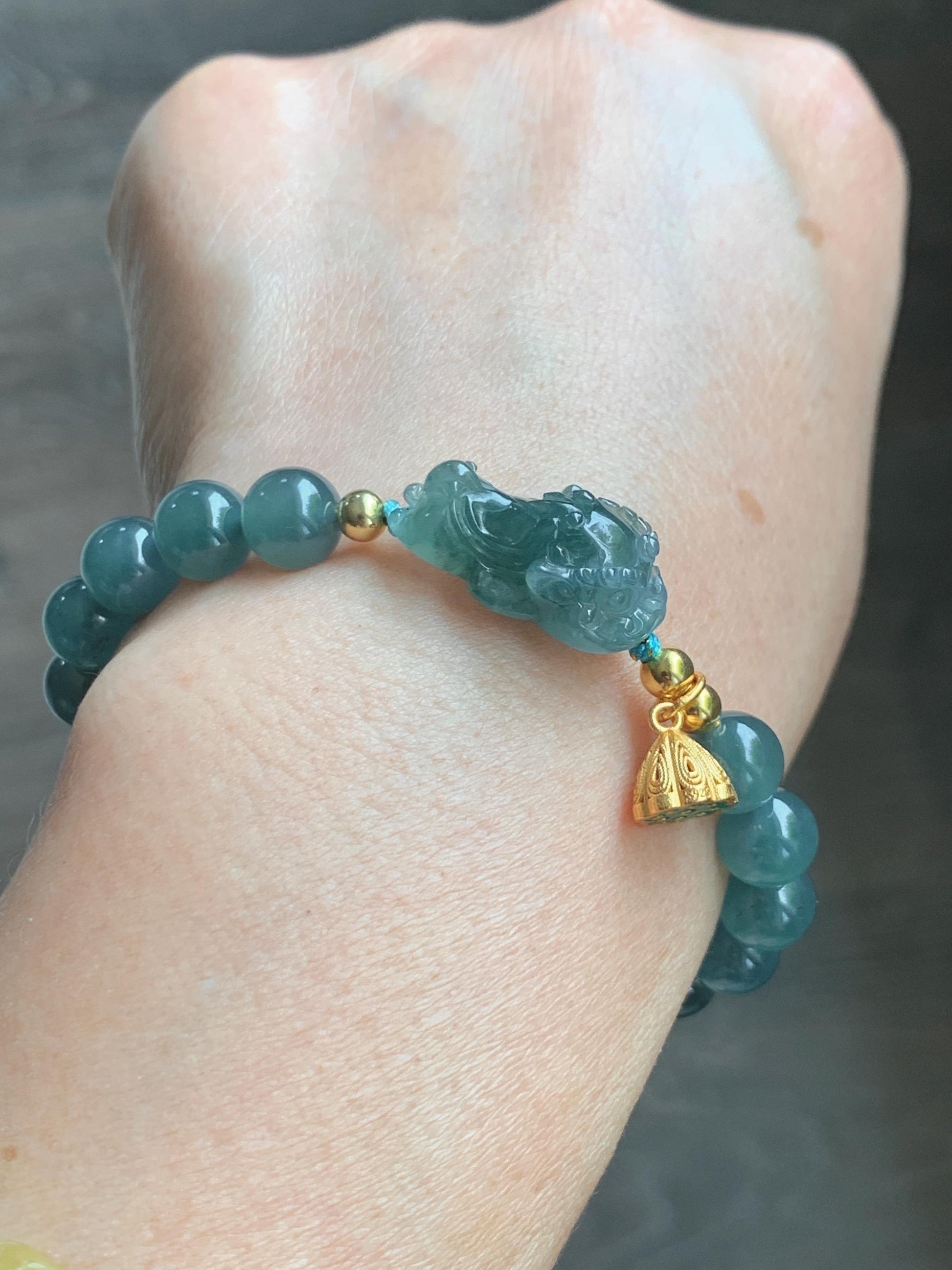 Natural Grade A Guatemalan Icy Translucent Teal Blue Jade Jadeite Dancing Lion Beaded Bracelet 6.5” Sterling Silver 天然冰危蓝绿翡翠摆烂醒狮手串WXX350