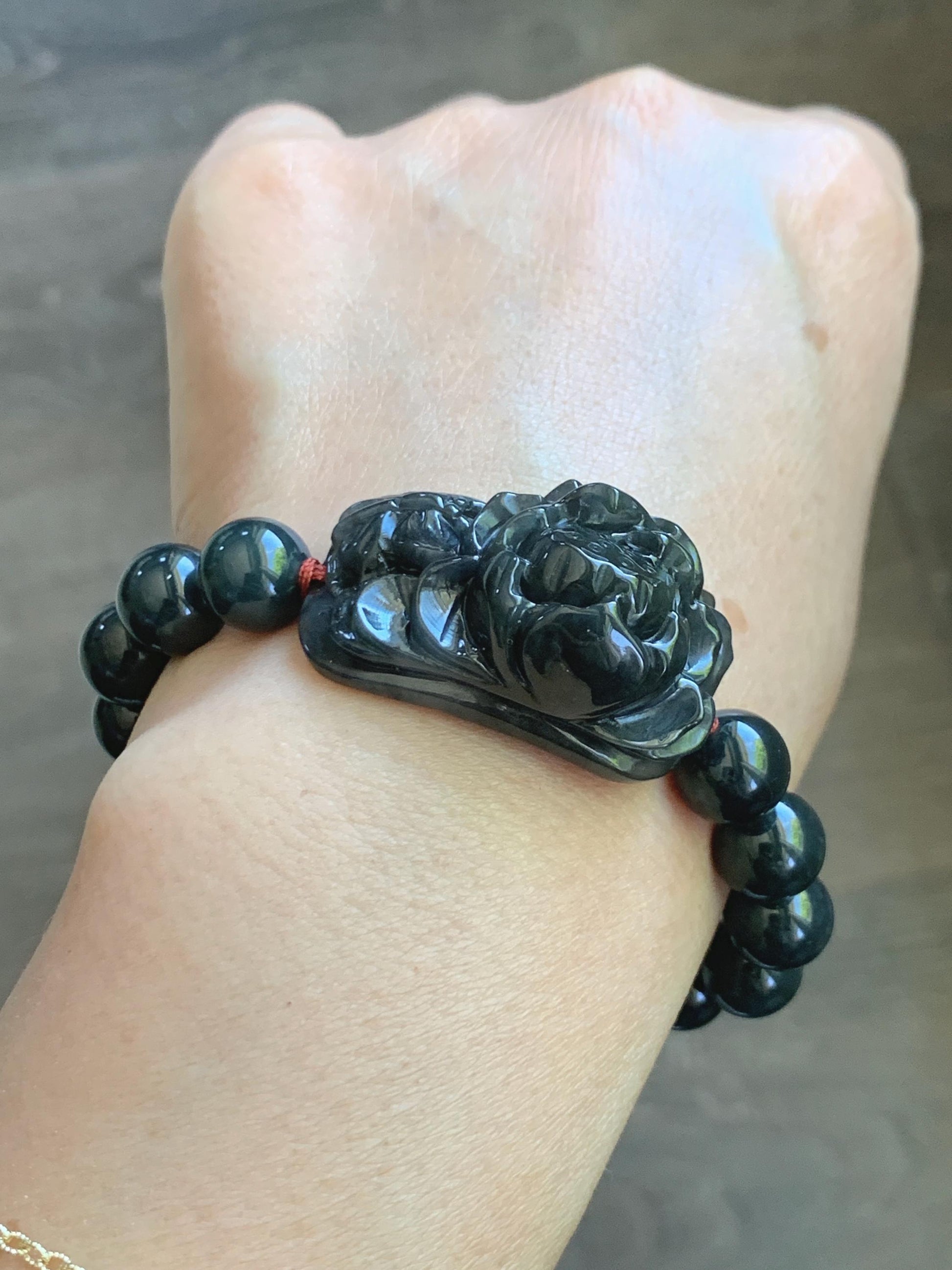 Natural Grade A Icy Translucent Dark Wuji Jade Jadeite Lotus Flower Cuff Guatemalan Wuji Jadeite Beaded Bracelet 7” 天然糯冰乌鸡翡翠莲花手牌手串 MWJ220