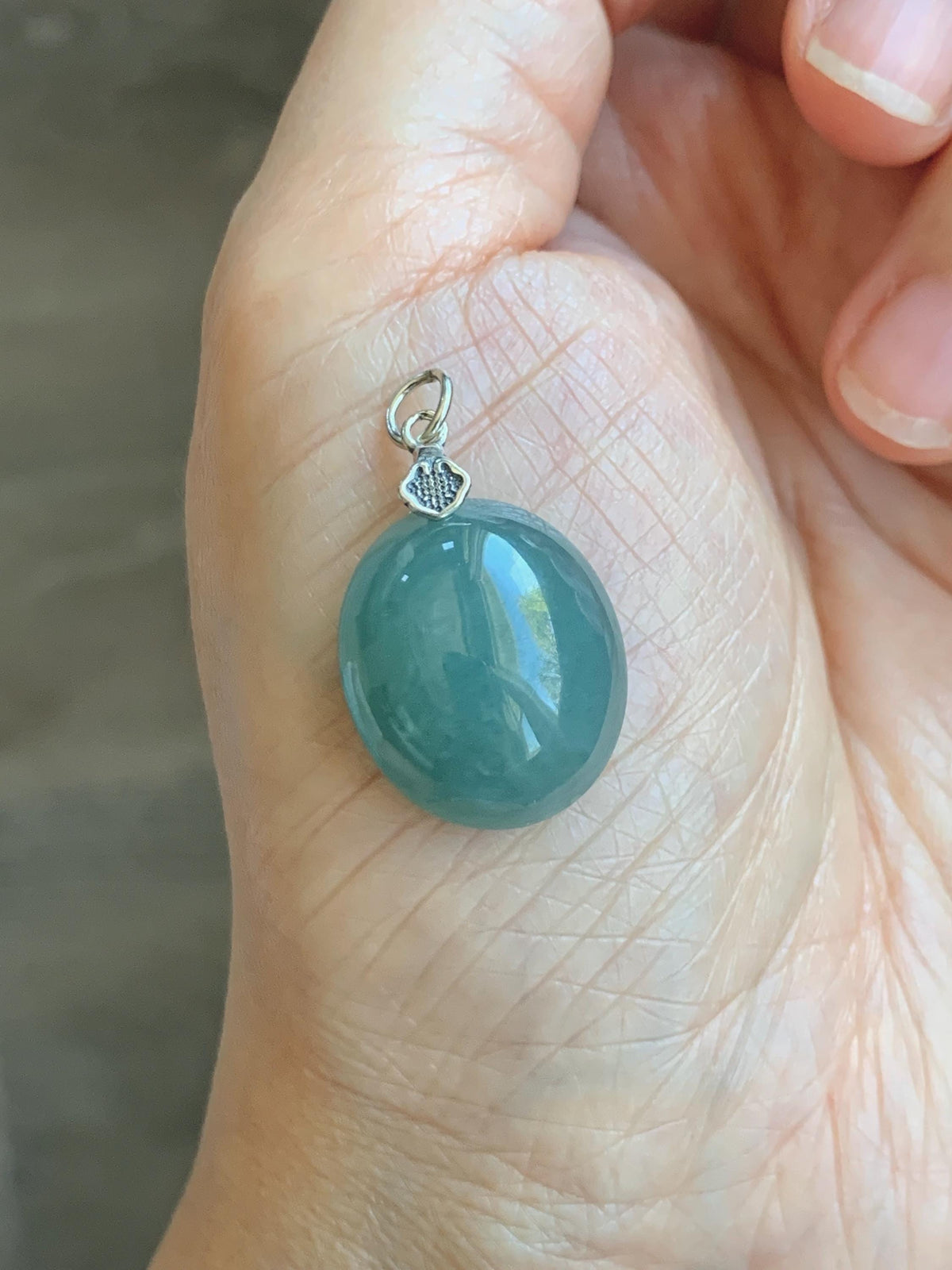 Natural Grade A Guatemalan Icy Translucent Dark Teal Blue Jade Jadeite Large Oval Pendant Sterling Silver 5g 天然冰危蓝翡翠椭圆蛋面吊坠 WLO60
