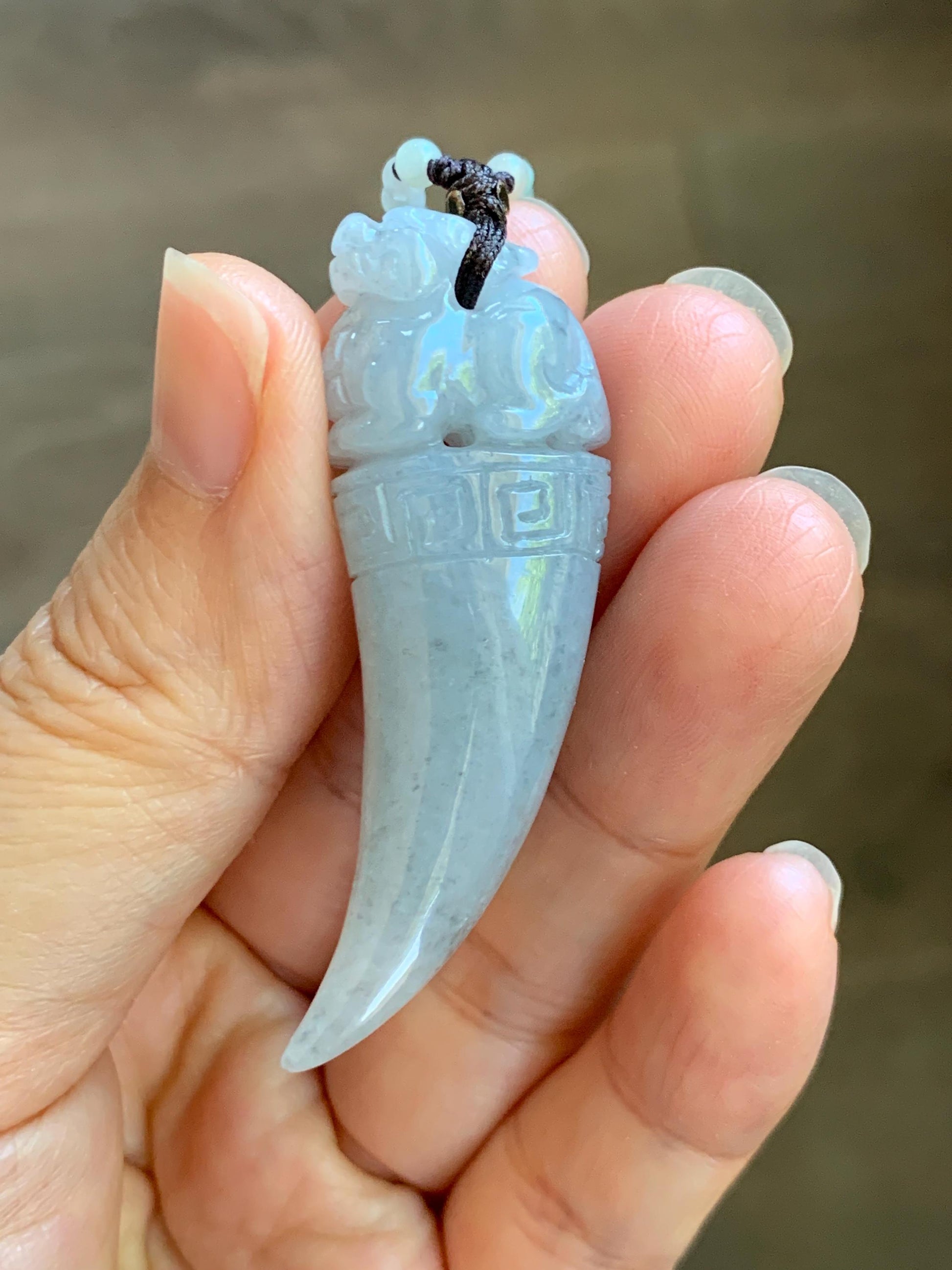 Natural Grade A Icy Translucent Light Gray Wuji Jade Jadeite Pixiu Tooth Pendant Jadeite Beaded Necklace 21.25” 23g 天然冰胶淡乌鸡翡翠貔貅牙吊坠项链 MWP258