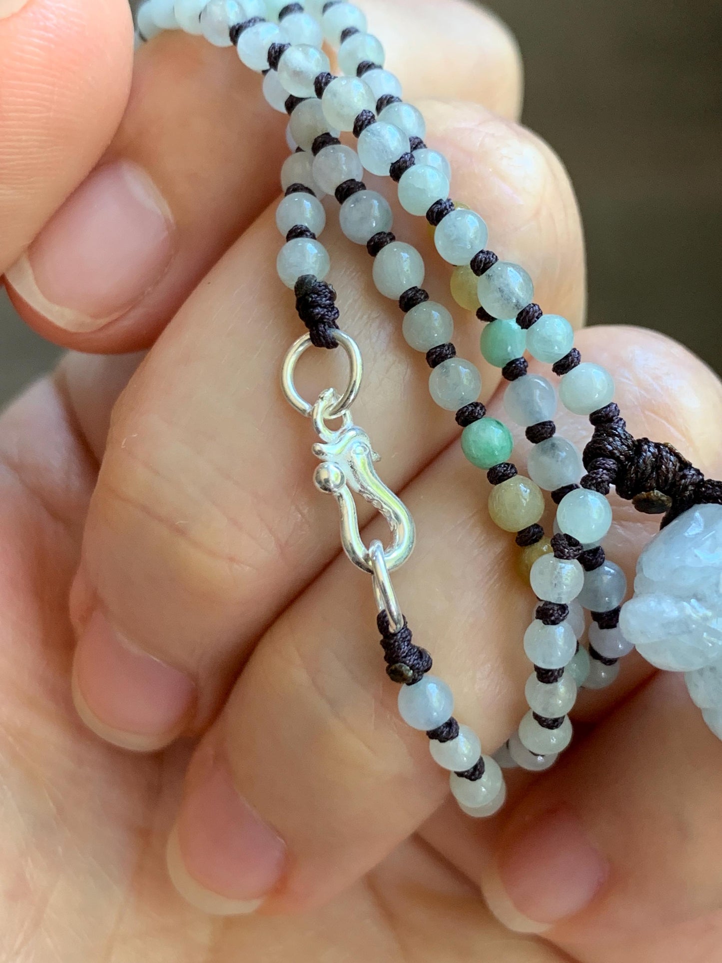 Natural Grade A Icy Translucent Light Gray Wuji Jade Jadeite Pixiu Tooth Pendant Jadeite Beaded Necklace 21.25” 23g 天然冰胶淡乌鸡翡翠貔貅牙吊坠项链 MWP258