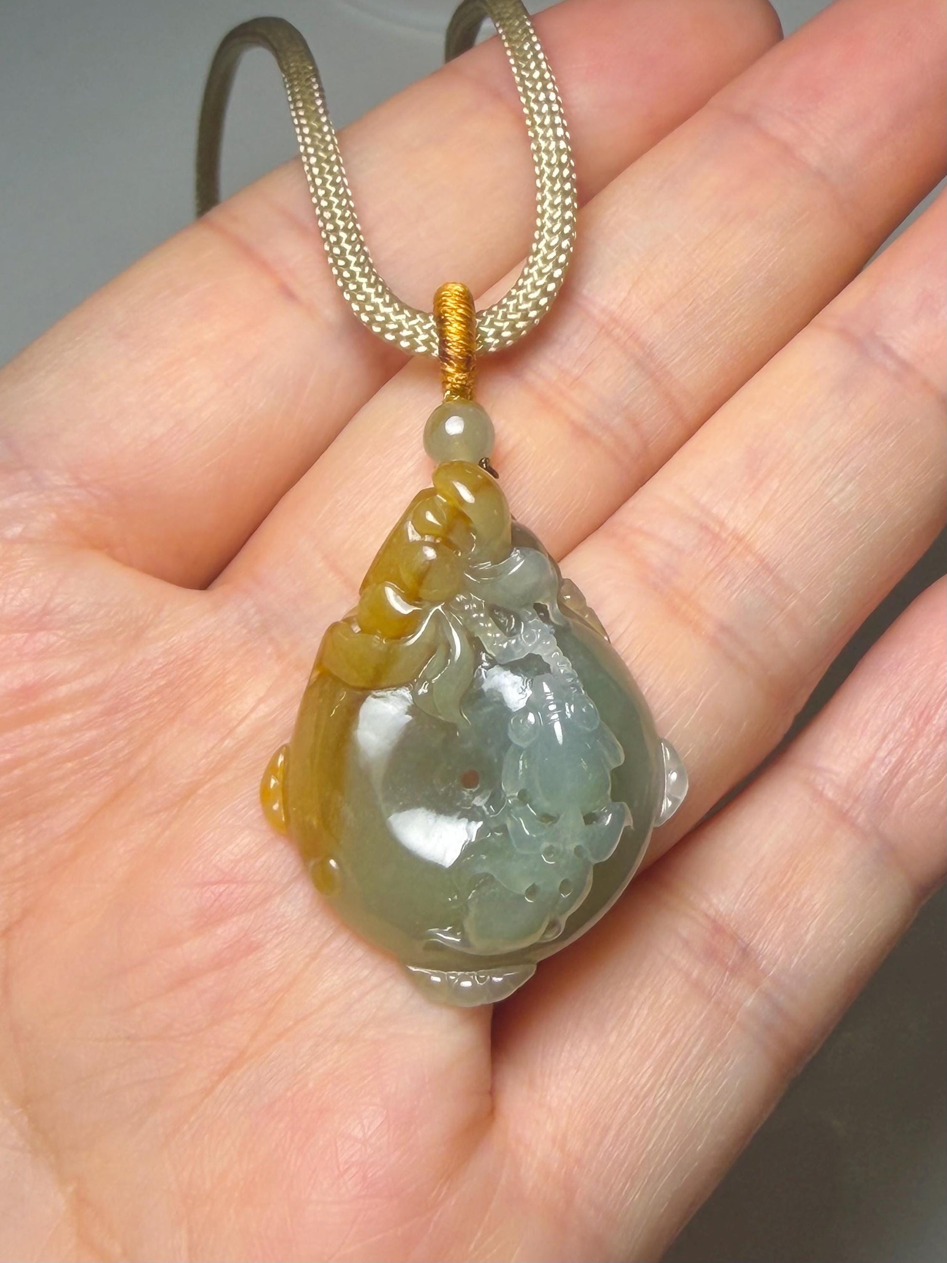 Certified Natural Grade A Icy Translucent Bicolored Jade Jadeite Lotus & Goldfish Ping An Kou Donut Pendant Rope Necklace 天然冰胶翡翠莲花鱼平安扣吊坠 449