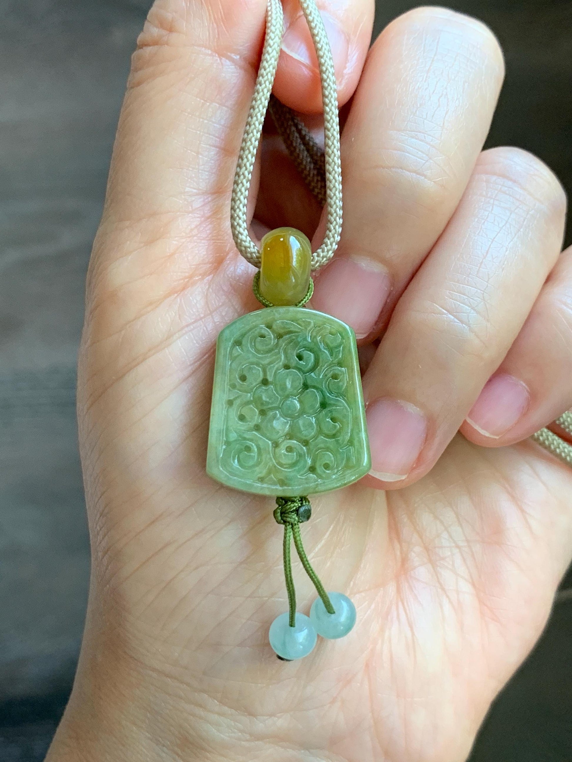 Natural Grade A Icy Translucent Yellowish Green Marbled Jade Jadeite Engraved Pendant Rope Necklace 24” 12g 天然冰茶晃翡翠仿古雕无事牌吊坠 MFG334