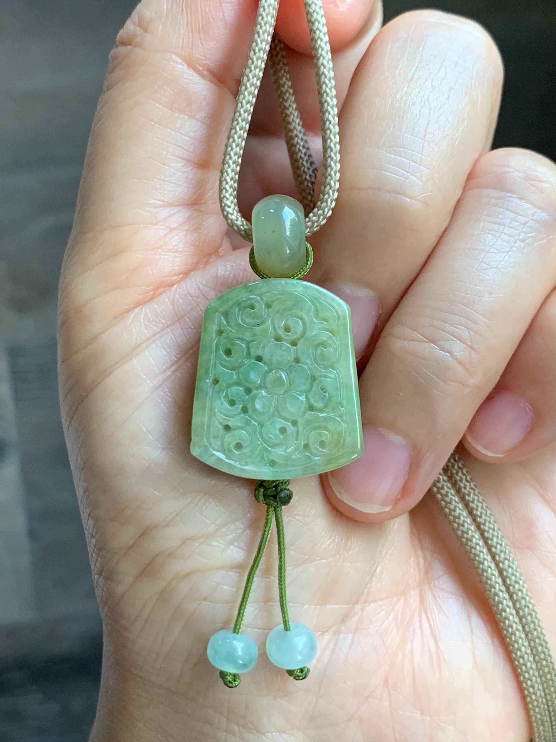 Natural Grade A Icy Translucent Yellowish Green Marbled Jade Jadeite Engraved Pendant Rope Necklace 24” 12g 天然冰茶晃翡翠仿古雕无事牌吊坠 MFG334