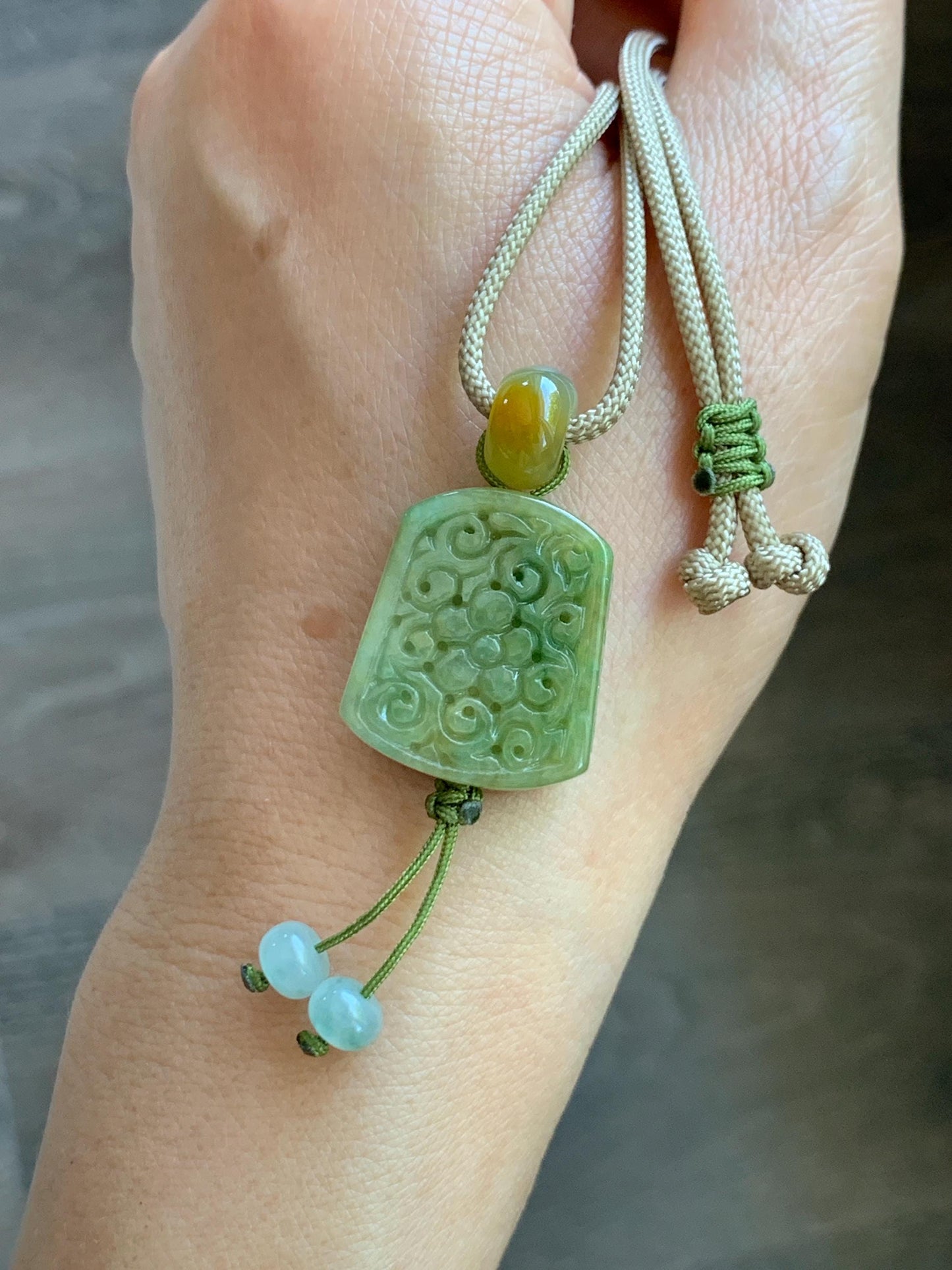 Natural Grade A Icy Translucent Yellowish Green Marbled Jade Jadeite Engraved Pendant Rope Necklace 24” 12g 天然冰茶晃翡翠仿古雕无事牌吊坠 MFG334