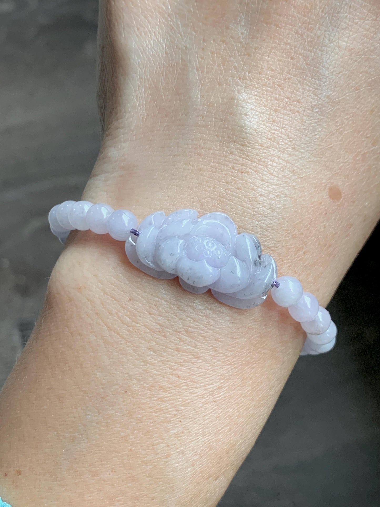 Natural Grade A Icy Translucent Pale Purple Wuji Marbled Jade Jadeite Lotus Flower & Beads Beaded Bracelet 6.75" 天然冰淡紫乌鸡翡翠莲花手串 MWZ295