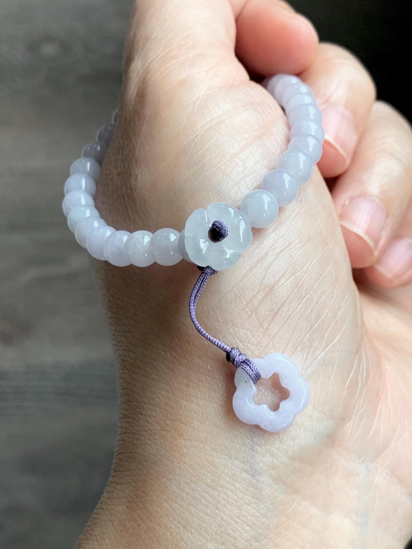 Natural Grade A Icy Translucent Pale Purple Wuji Marbled Jade Jadeite Lotus Flower & Beads Beaded Bracelet 6.75" 天然冰淡紫乌鸡翡翠莲花手串 MWZ295