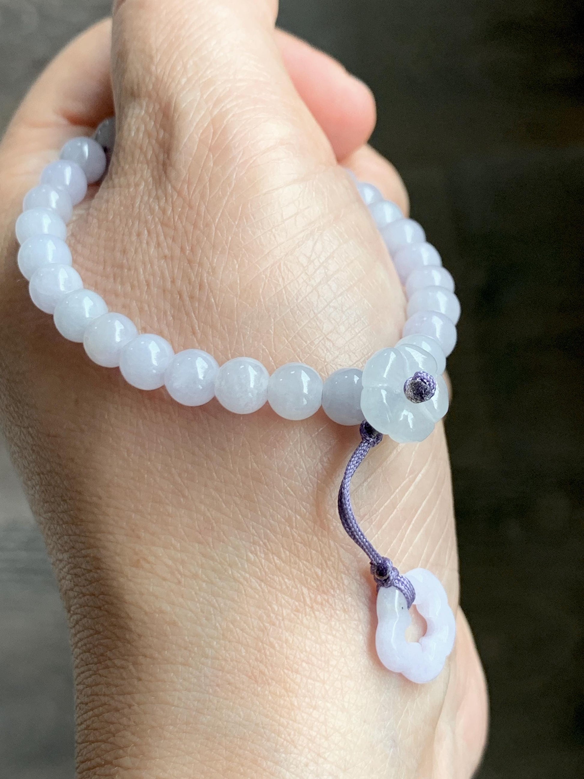 Natural Grade A Icy Translucent Pale Purple Wuji Marbled Jade Jadeite Lotus Flower & Beads Beaded Bracelet 6.75" 天然冰淡紫乌鸡翡翠莲花手串 MWZ295