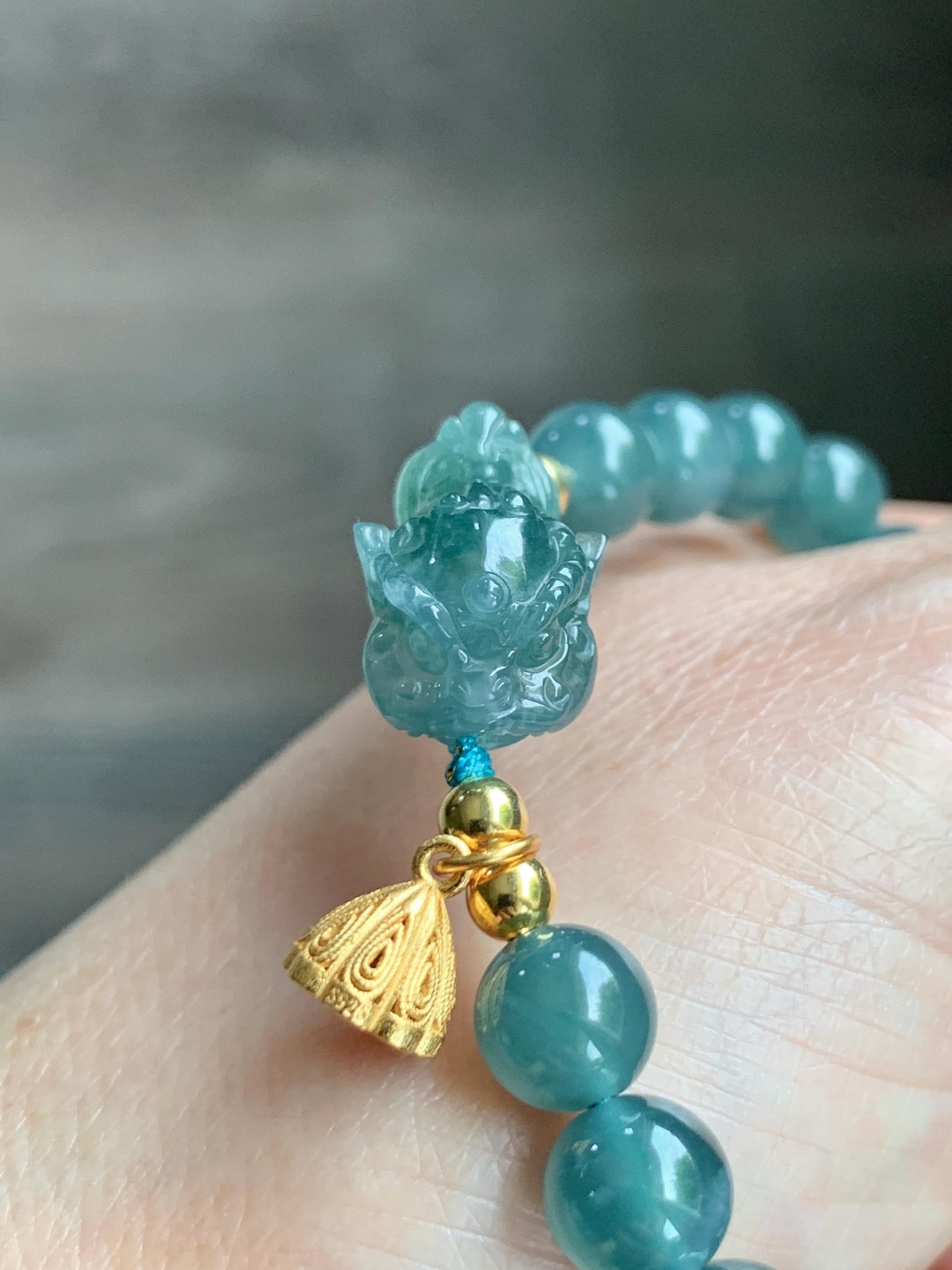 Natural Grade A Guatemalan Icy Translucent Teal Blue Jade Jadeite Dancing Lion Beaded Bracelet 6.5” Sterling Silver 天然冰危蓝绿翡翠摆烂醒狮手串WXX350