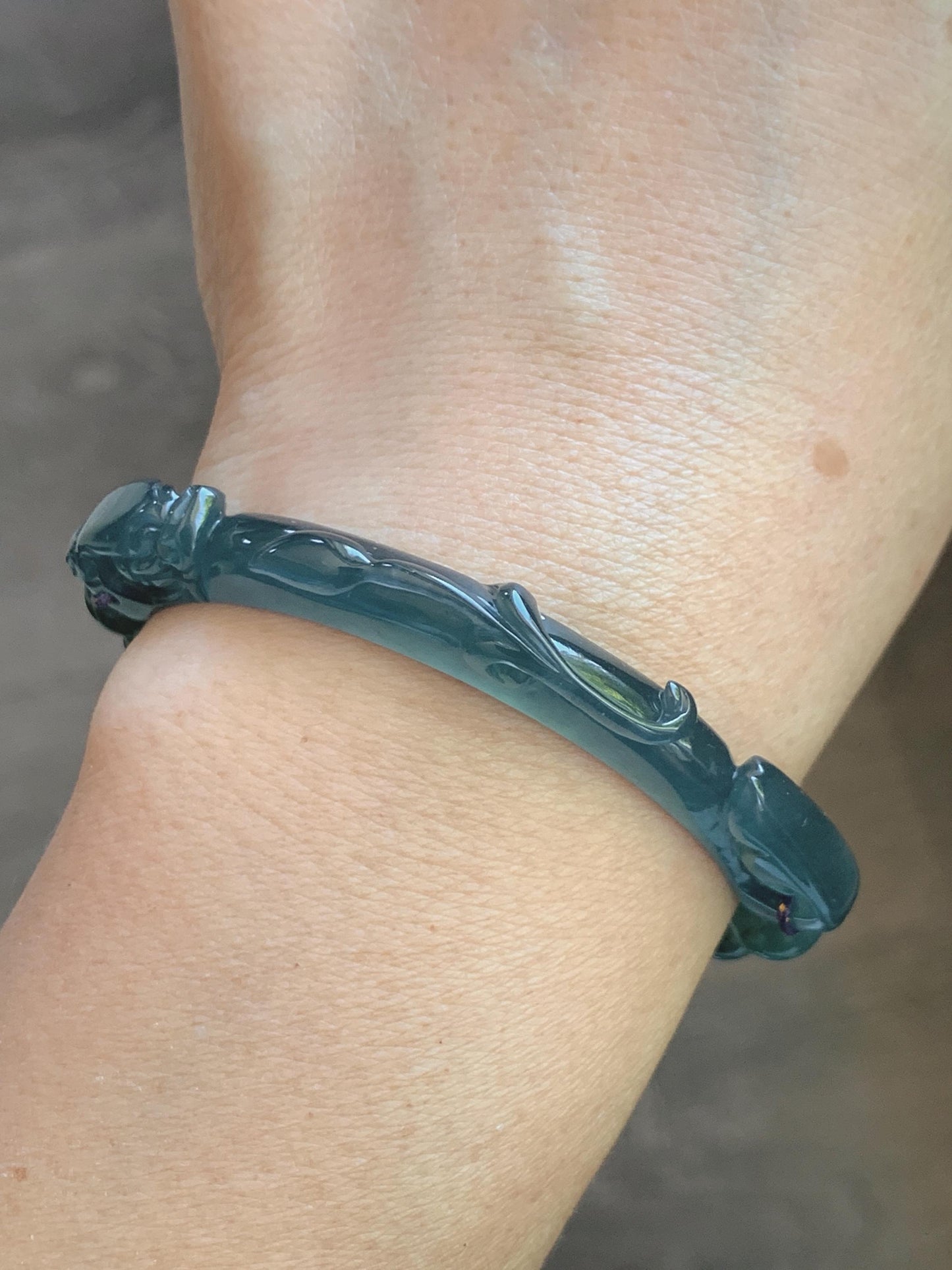 Natural Grade A Guatemalan Icy Translucent Dark Teal Blue Jade Jadeite Dragon Hook Cuff Beaded Bracelet 6.5”-6.75" 21g 天然冰危蓝绿龙钩手牌手串 WLG236A