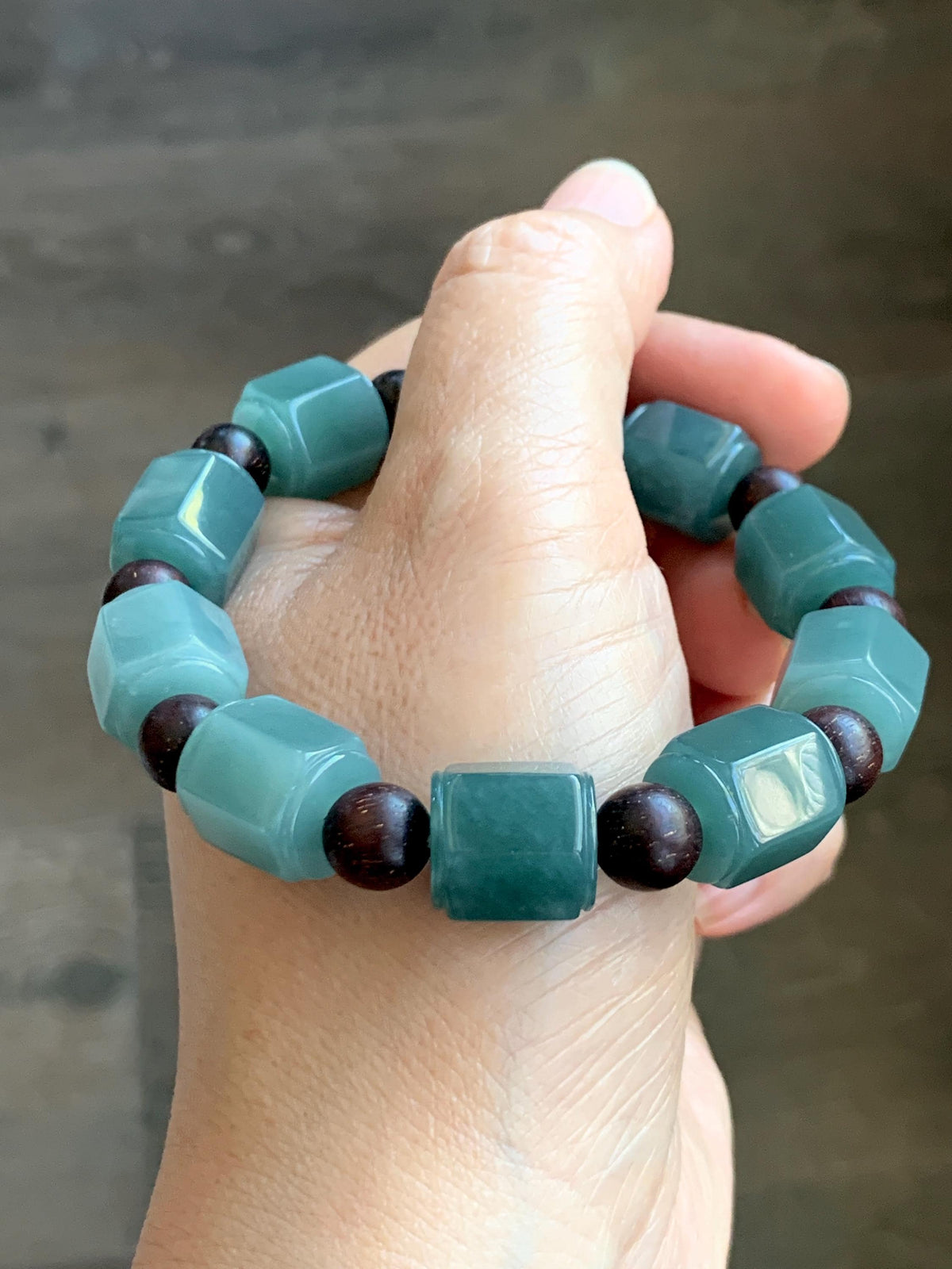 Natural Grade A Guatemalan Icy Translucent Dusty Teal Blue Jade Jadeite Hexagon Barrel Beads Beaded Bracelet 7.5” 46g 天然冰胶危蓝水翡翠六棱珠手串 WLL330