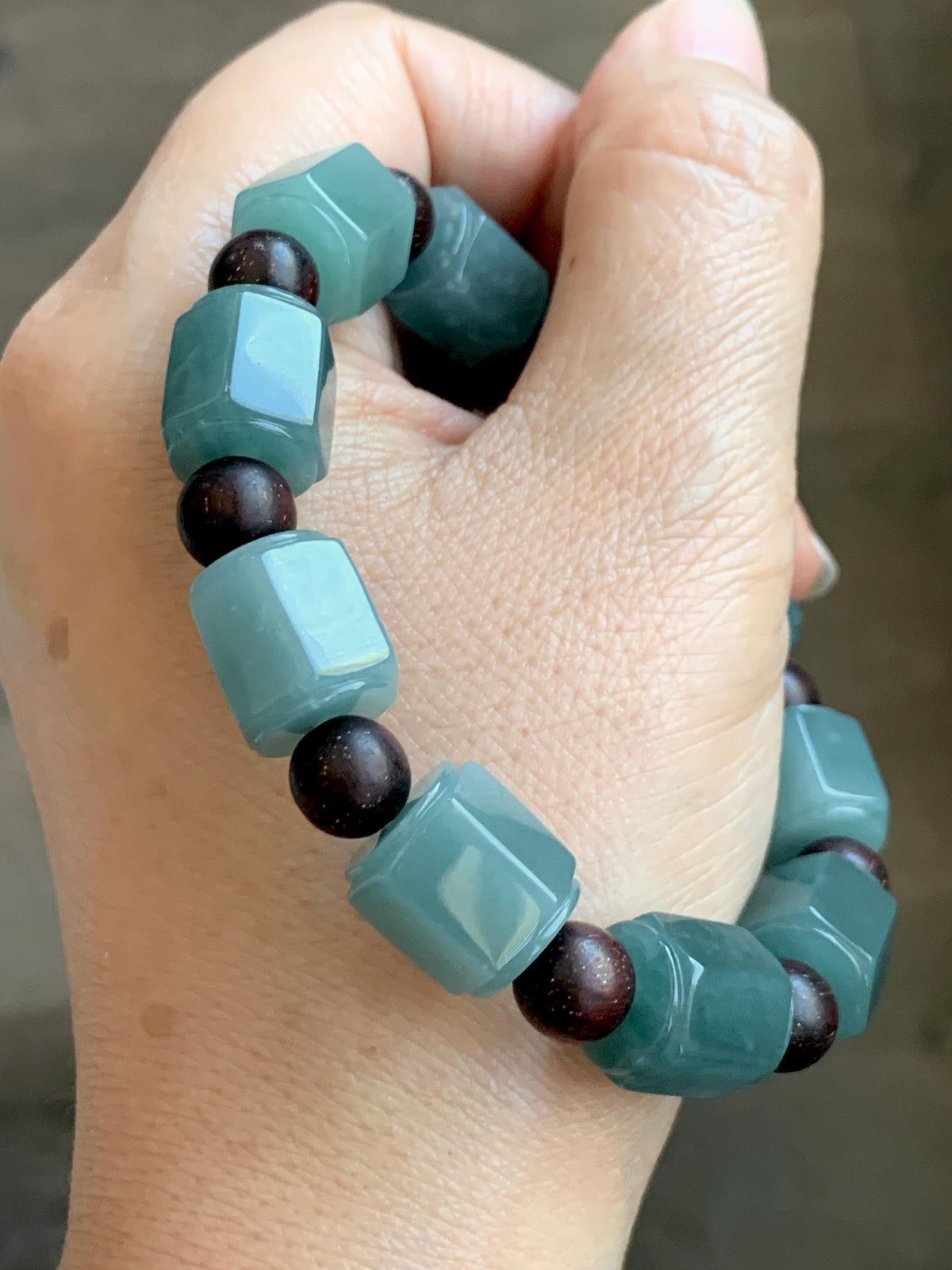 Natural Grade A Guatemalan Icy Translucent Dusty Teal Blue Jade Jadeite Hexagon Barrel Beads Beaded Bracelet 7.5” 46g 天然冰胶危蓝水翡翠六棱珠手串 WLL330