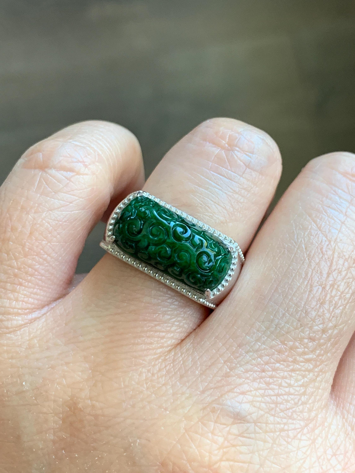 Certified Natural Grade A Icy Intense Green Jade Jadeite Engraved Saddle Band Ring Size 7.25 US 10.7g 天然深绿花青翡翠仿古雕马鞍戒指 1019