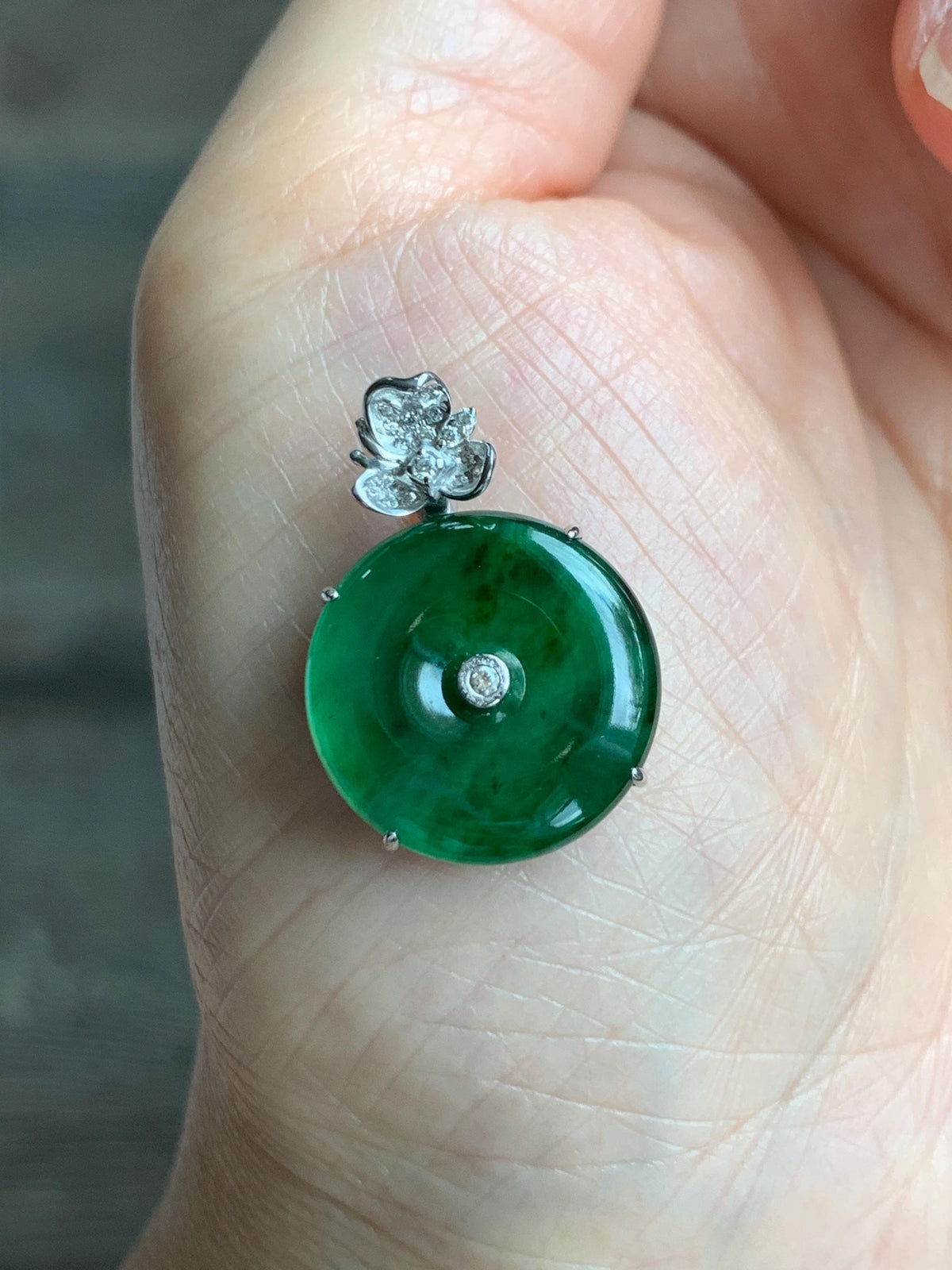 Certified Natural Grade A Guatemalan Icy Translucent Vibrant Green Jade Jadeite Ping An Kou Donut Pendant Sterling Silver 天然冰危绿翡翠平安扣吊坠 1001