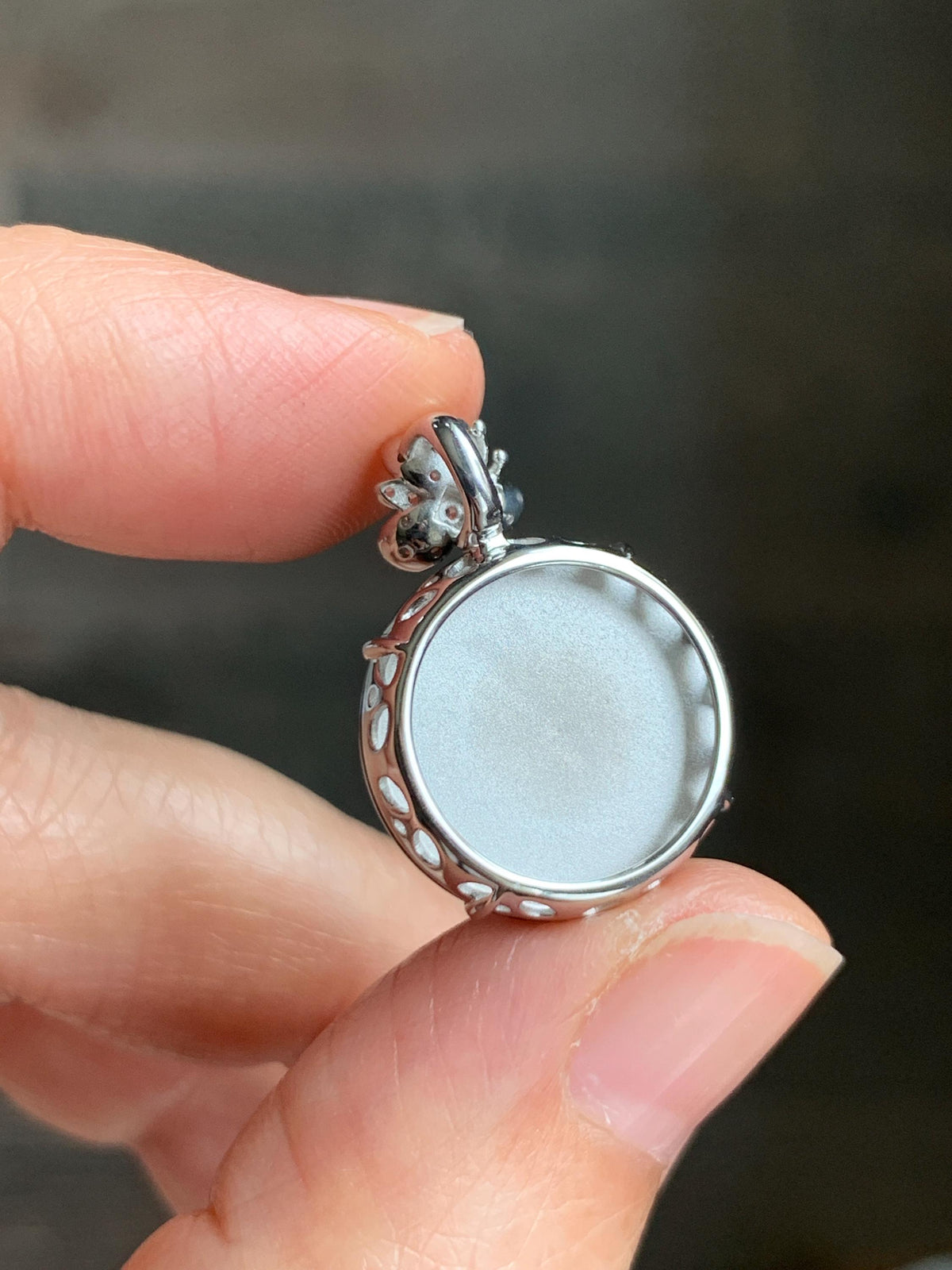Certified Natural Grade A Guatemalan Icy Translucent Vibrant Green Jade Jadeite Ping An Kou Donut Pendant Sterling Silver 天然冰危绿翡翠平安扣吊坠 1001