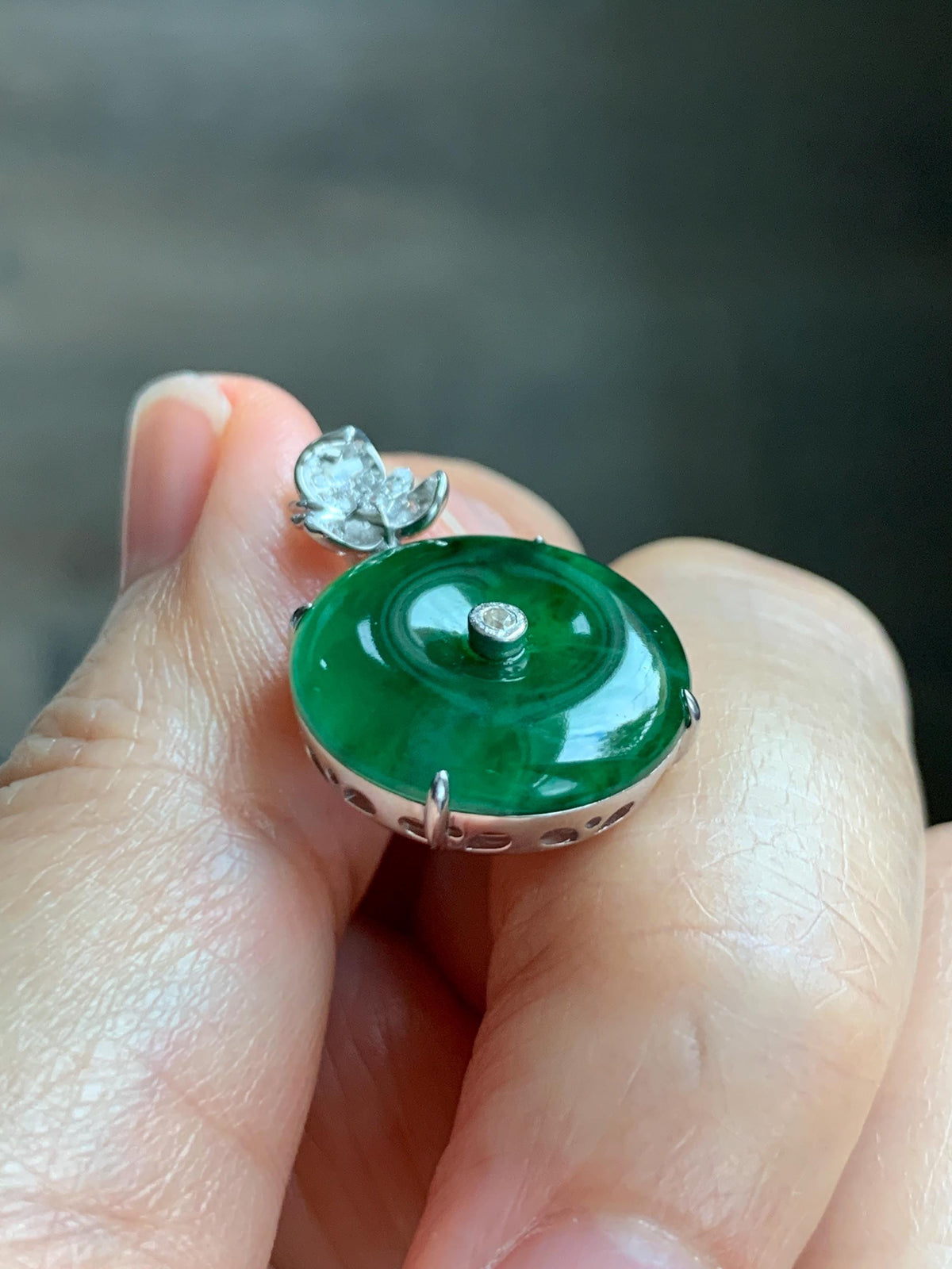 Certified Natural Grade A Guatemalan Icy Translucent Vibrant Green Jade Jadeite Ping An Kou Donut Pendant Sterling Silver 天然冰危绿翡翠平安扣吊坠 1001
