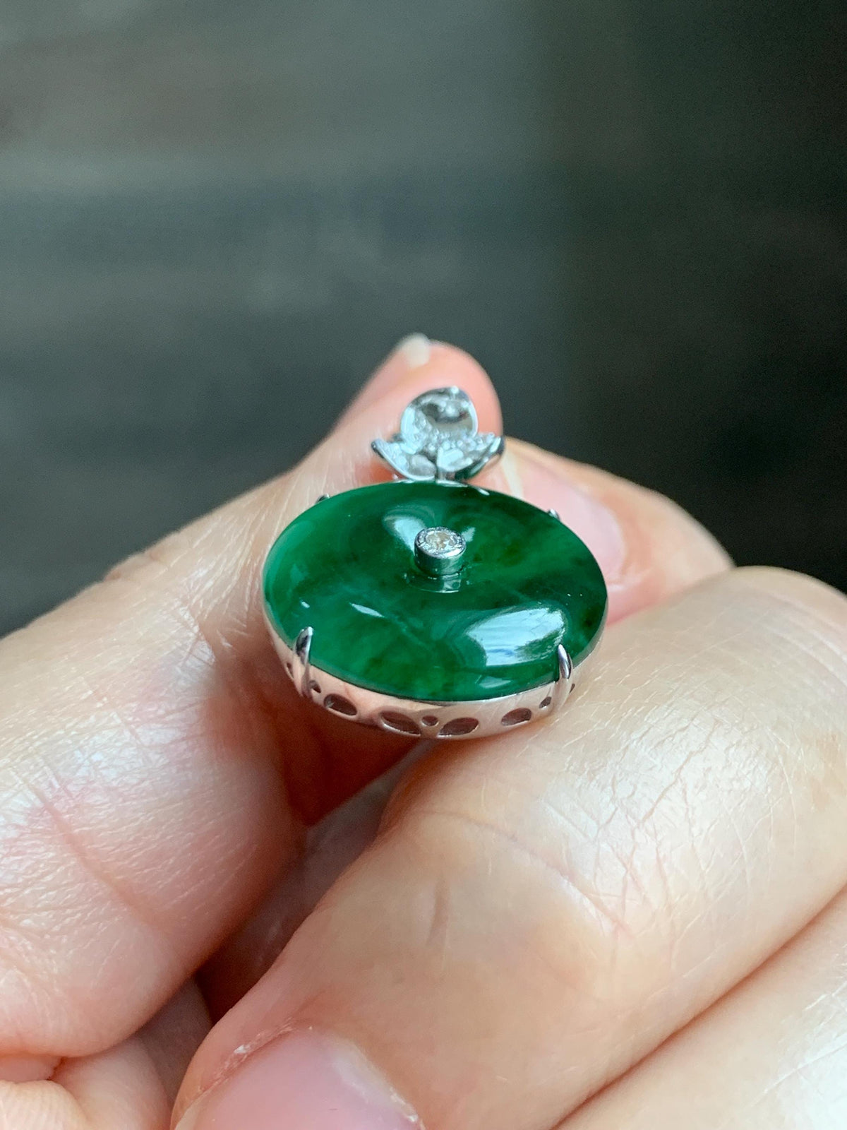 Certified Natural Grade A Guatemalan Icy Translucent Vibrant Green Jade Jadeite Ping An Kou Donut Pendant Sterling Silver 天然冰危绿翡翠平安扣吊坠 1001