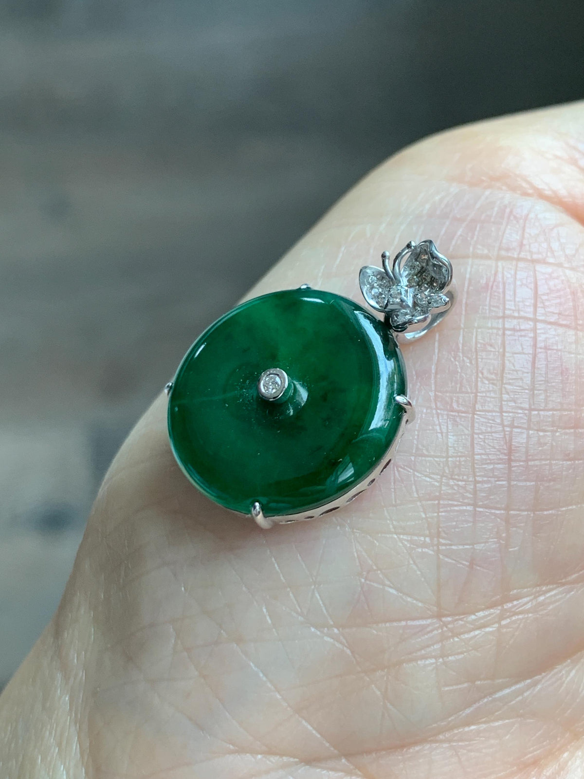 Certified Natural Grade A Guatemalan Icy Translucent Vibrant Green Jade Jadeite Ping An Kou Donut Pendant Sterling Silver 天然冰危绿翡翠平安扣吊坠 1016