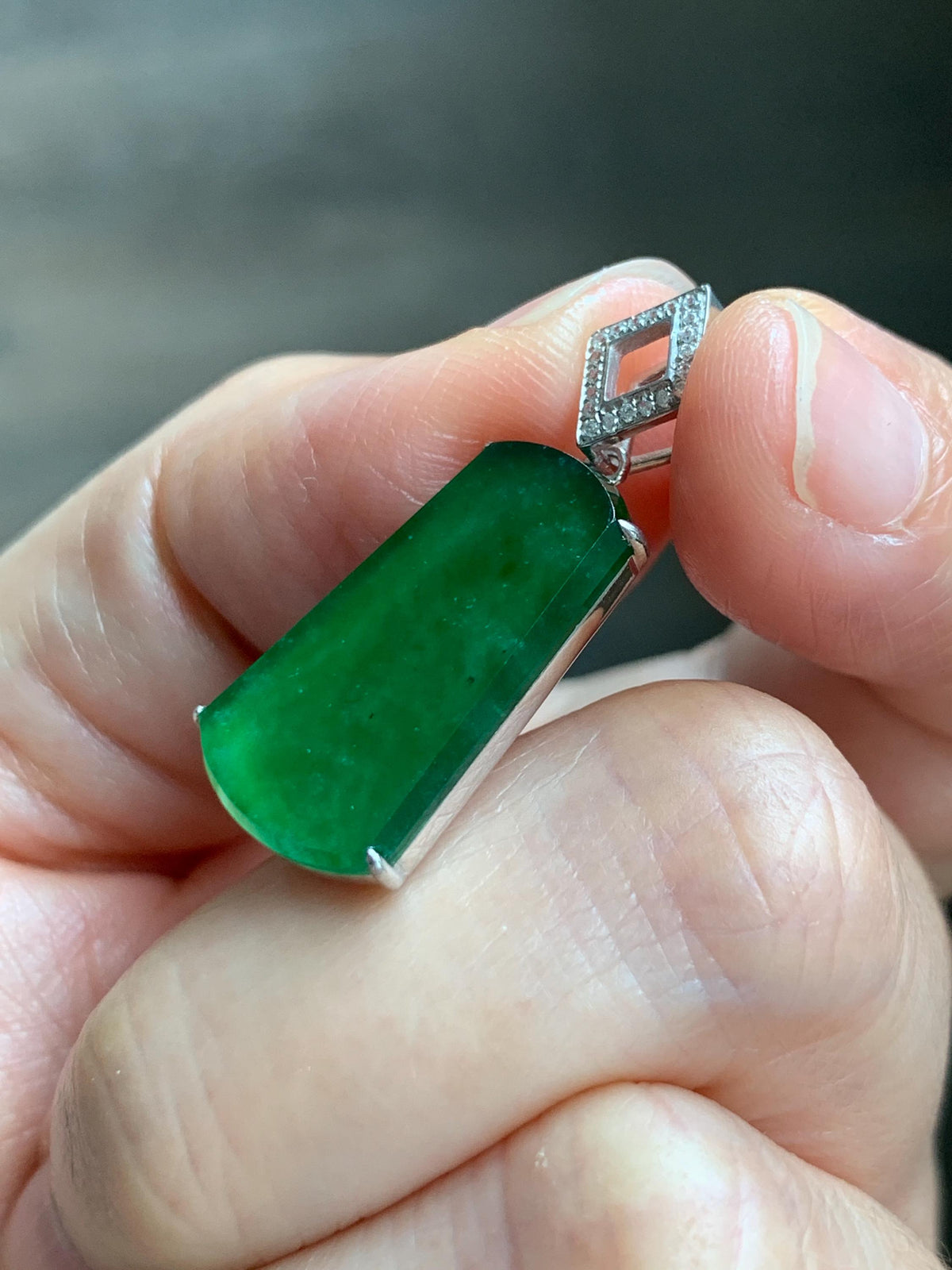 Certified Natural Grade A Guatemalan Icy Translucent Vibrant Green Jade Jadeite Wu Shi Pai Pendant Sterling Silver 3.62g 天然冰危绿翡翠无事牌镶嵌吊坠 1006