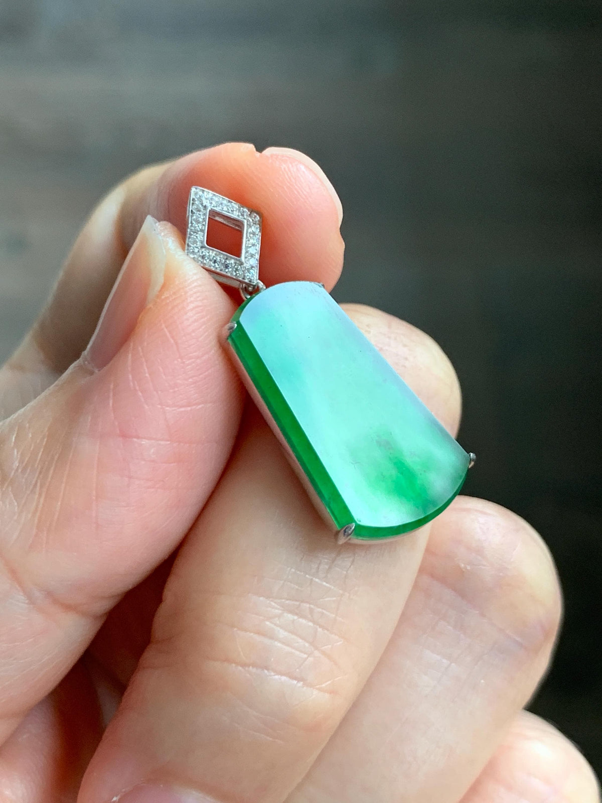 Certified Natural Grade A Guatemalan Icy Translucent Vibrant Green Jade Jadeite Wu Shi Pai Pendant Sterling Silver 3.62g 天然冰危绿翡翠无事牌镶嵌吊坠 1006