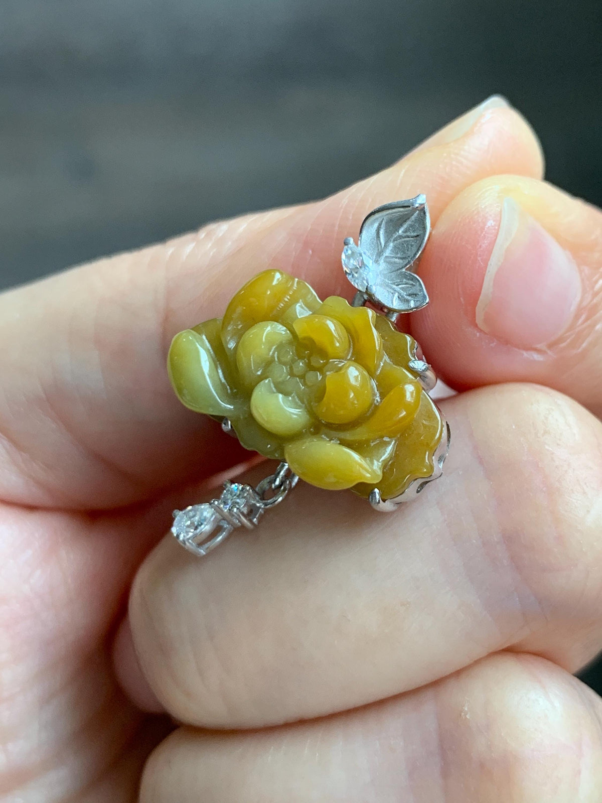 Certified Grade A Natural Guatemalan Icy Intense Yellow Jade Jadeite Lotus Flower Pendant Moissanite Sterling Silver 4g 天然冰危油黄翡翠莲花镶嵌吊坠 1004