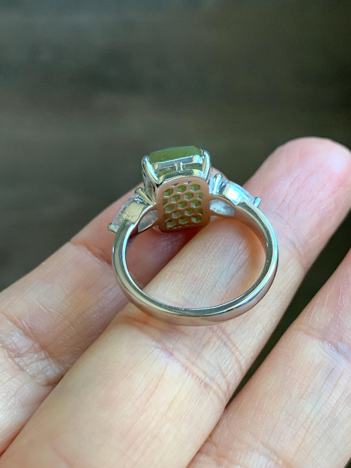 Certified Natural Garde A Icy Translucent Yellowish Olive Green Faceted Jade Jadeite Ring Sterling Silver Size 7.25 US 天然冰茶黄切割面翡翠银镶戒指 1029