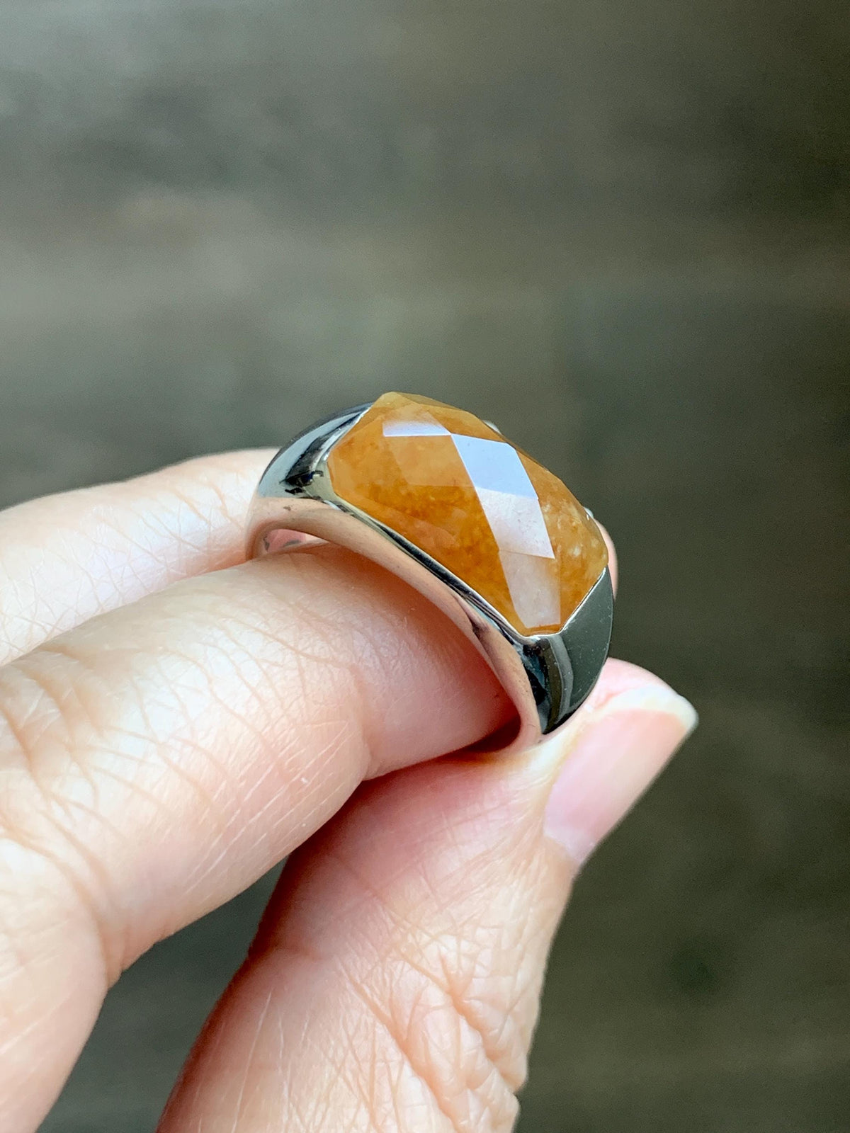 Certified Natural Garde A Icy Translucent Intense Golden Yellow Jade Jadeite Saddle Ring Sterling Silver Size 7.25 US 天然冰红黄翡翠切割面马鞍戒指 1027