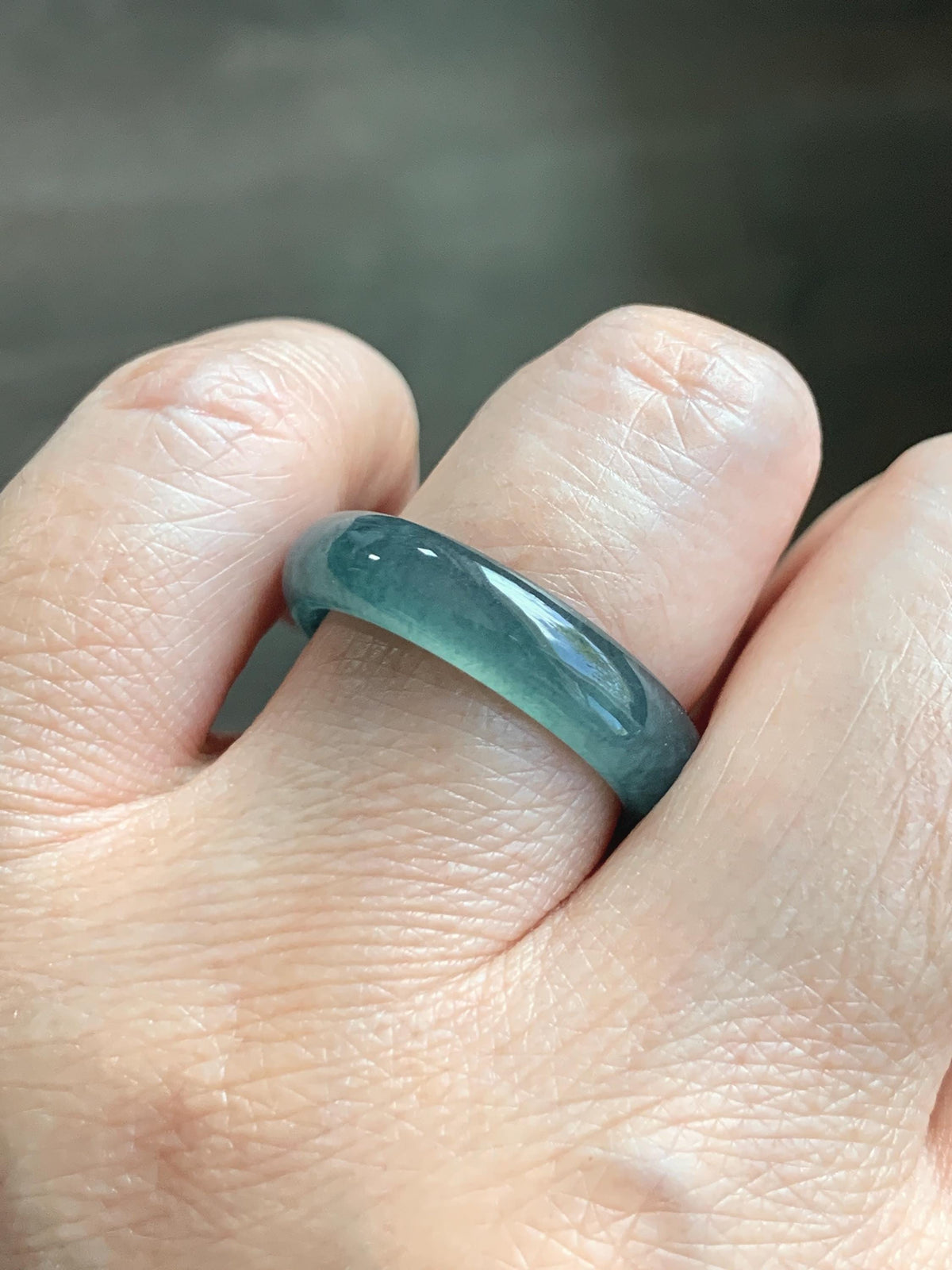 Natural Guatemalan Grade A Icy Translucent Teal Blue Jade Jadeite Jieyang Band Ring Comfort Fit Size 8.5 US 4g 天然冰胶危蓝翡翠揭阳工戒圈 WJY420E