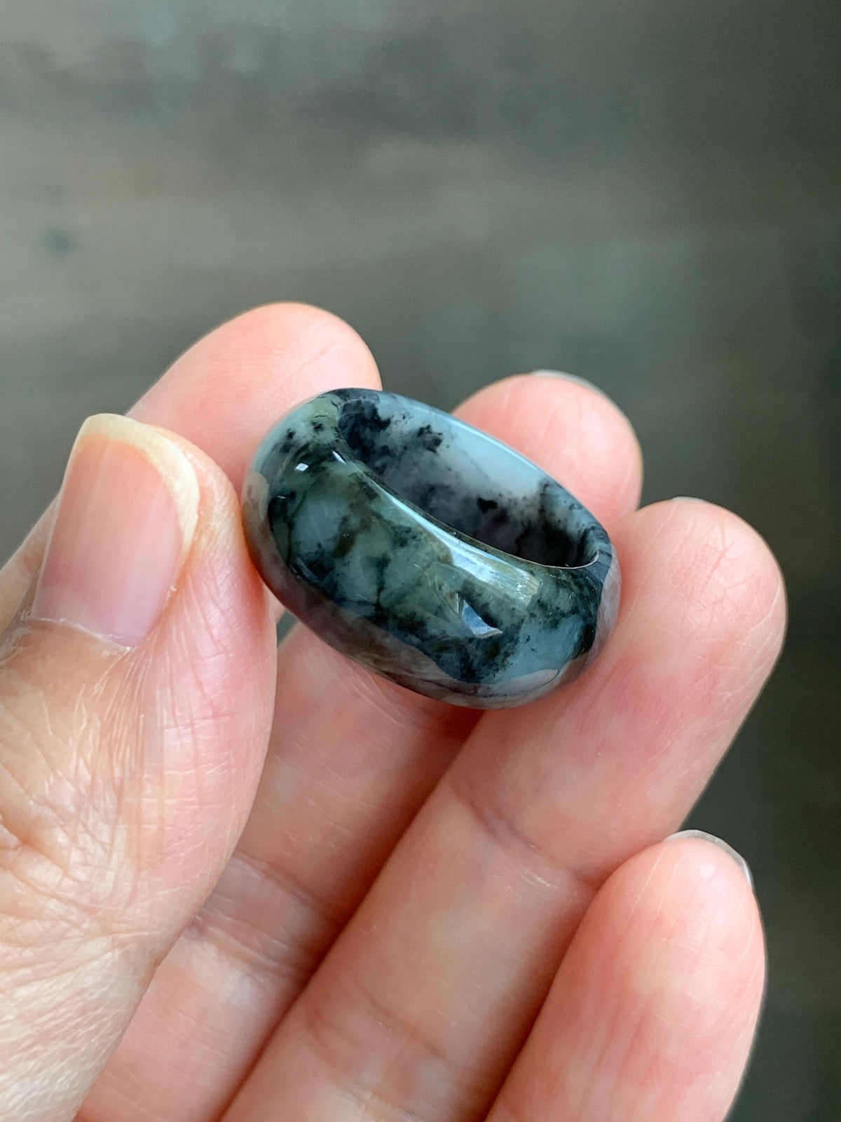 Natural Grade A Icy Translucent Black Wuji Marbled Jade Jadeite Wide Band Ring Size 6.5 US 6g 天然冰乌鸡绿翡翠戒圈 MWJ44