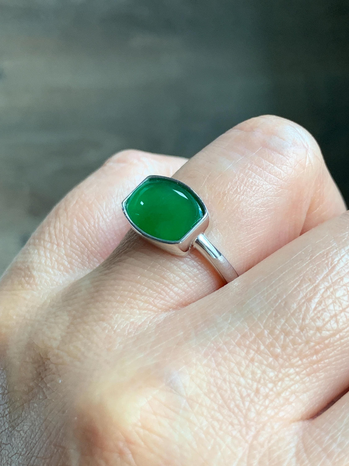 Certified Natural Grade A Guatemalan Icy Translucent Vibrant Green Jade Jadeite Ring Sterling Silver 3.56g size 7.25 US 天然冰危绿翡翠镶嵌戒指 1035