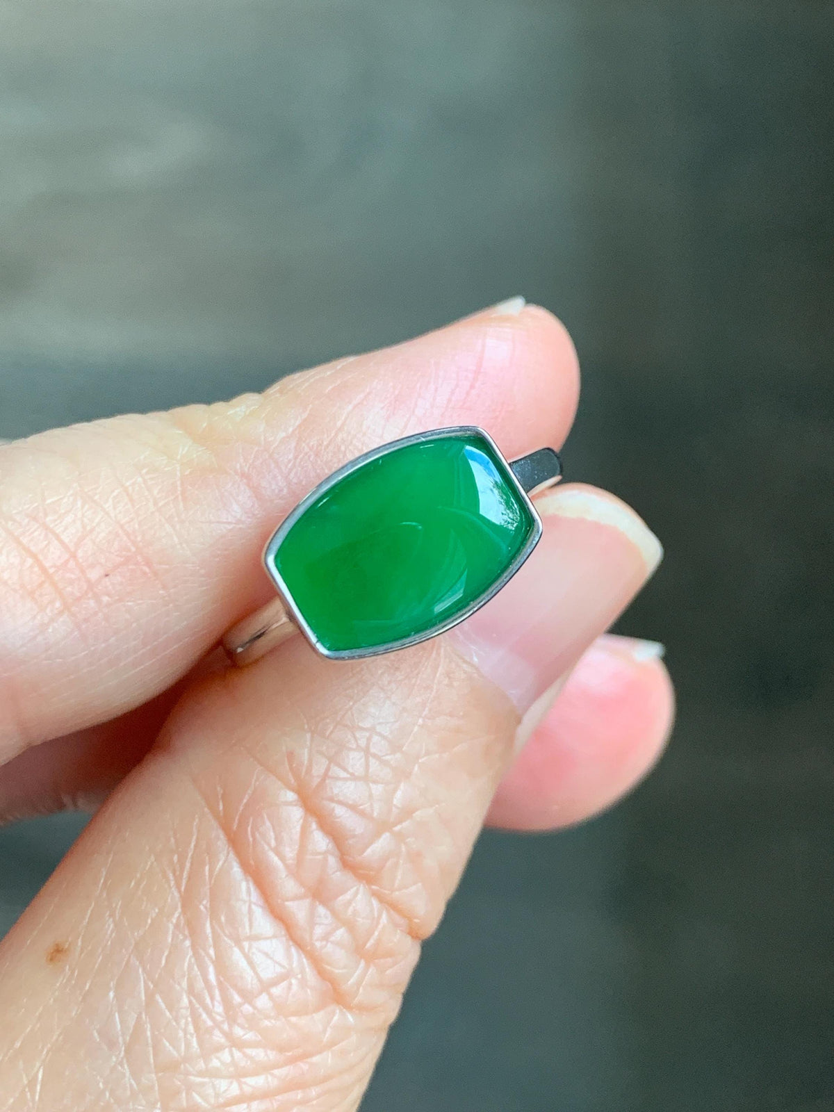 Certified Natural Grade A Guatemalan Icy Translucent Vibrant Green Jade Jadeite Ring Sterling Silver 3.56g size 7.25 US 天然冰危绿翡翠镶嵌戒指 1035