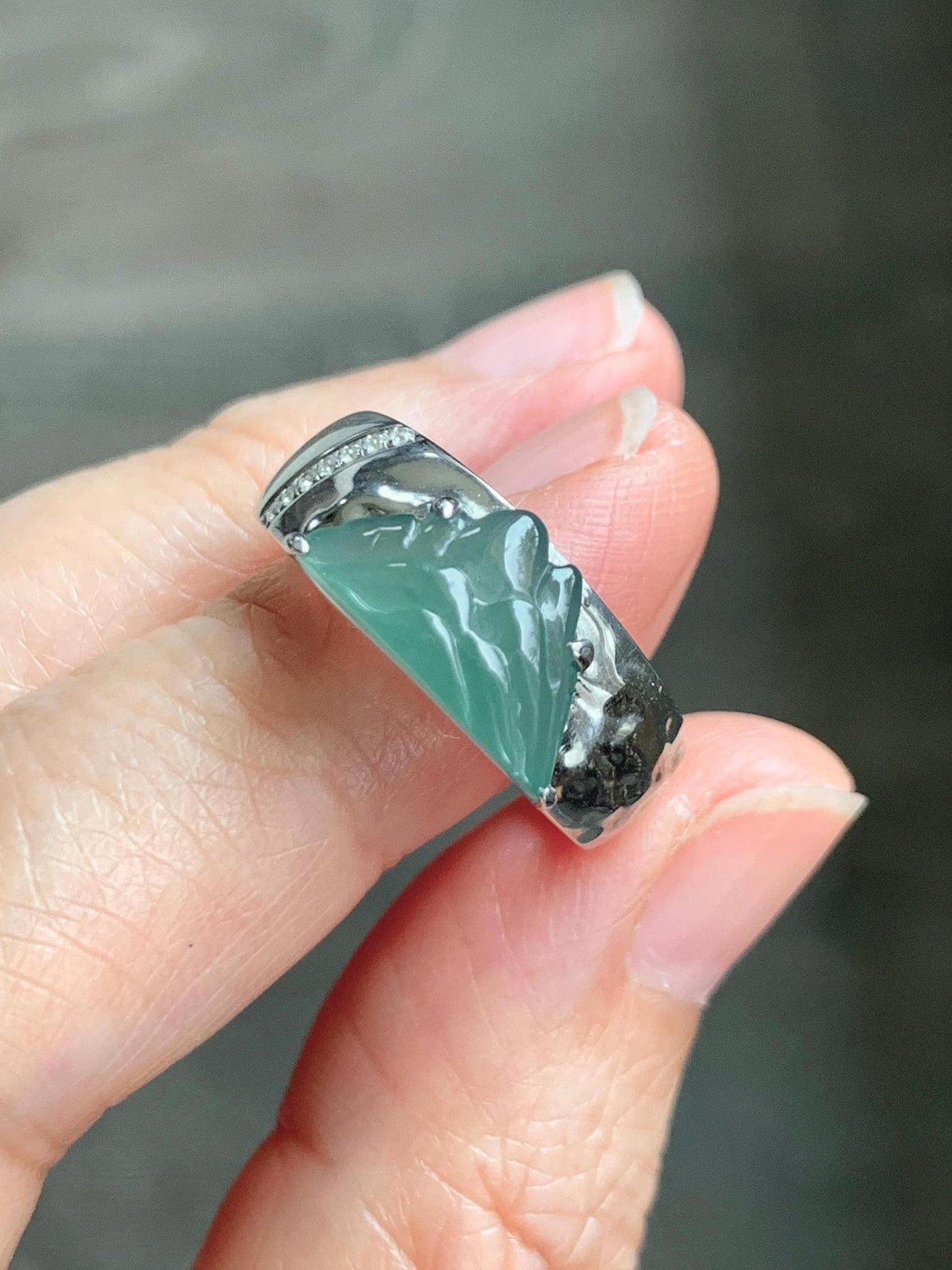 Certified Natural Grade A Guatemalan Icy Teal Green Jade Jadeite Shan Shui Band Ring Sterling Silver Size 7.25 US 7.4g 天然冰危晴绿翡翠山水戒指 1034