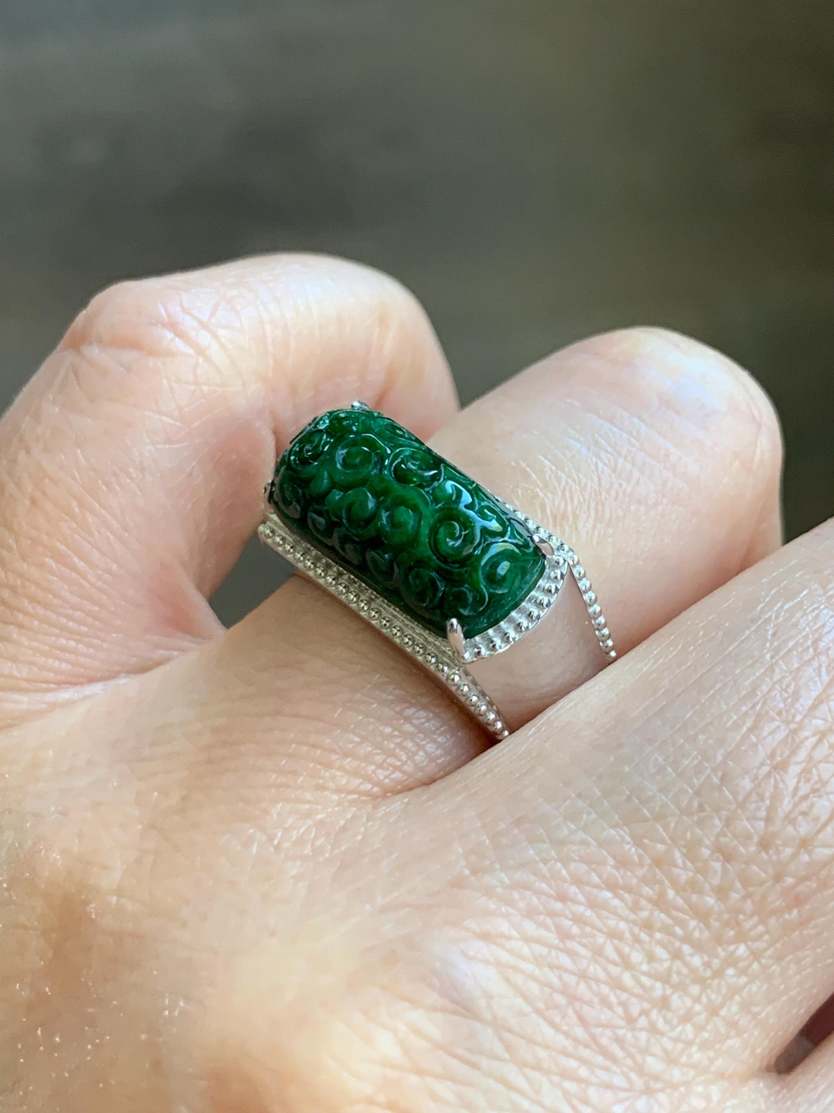 Certified Natural Grade A Icy Intense Green Jade Jadeite Engraved Saddle Band Ring Size 7.25 US 10.7g 天然深绿花青翡翠仿古雕马鞍戒指 1019