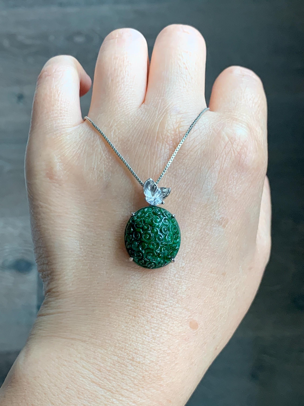 Certified Natural Grade A Intense Green Jade Jadeite Engraved Oval Pendant Sterling Silver Moissanite 6.11g 天然满绿花青翡翠仿古雕椭圆吊坠 999