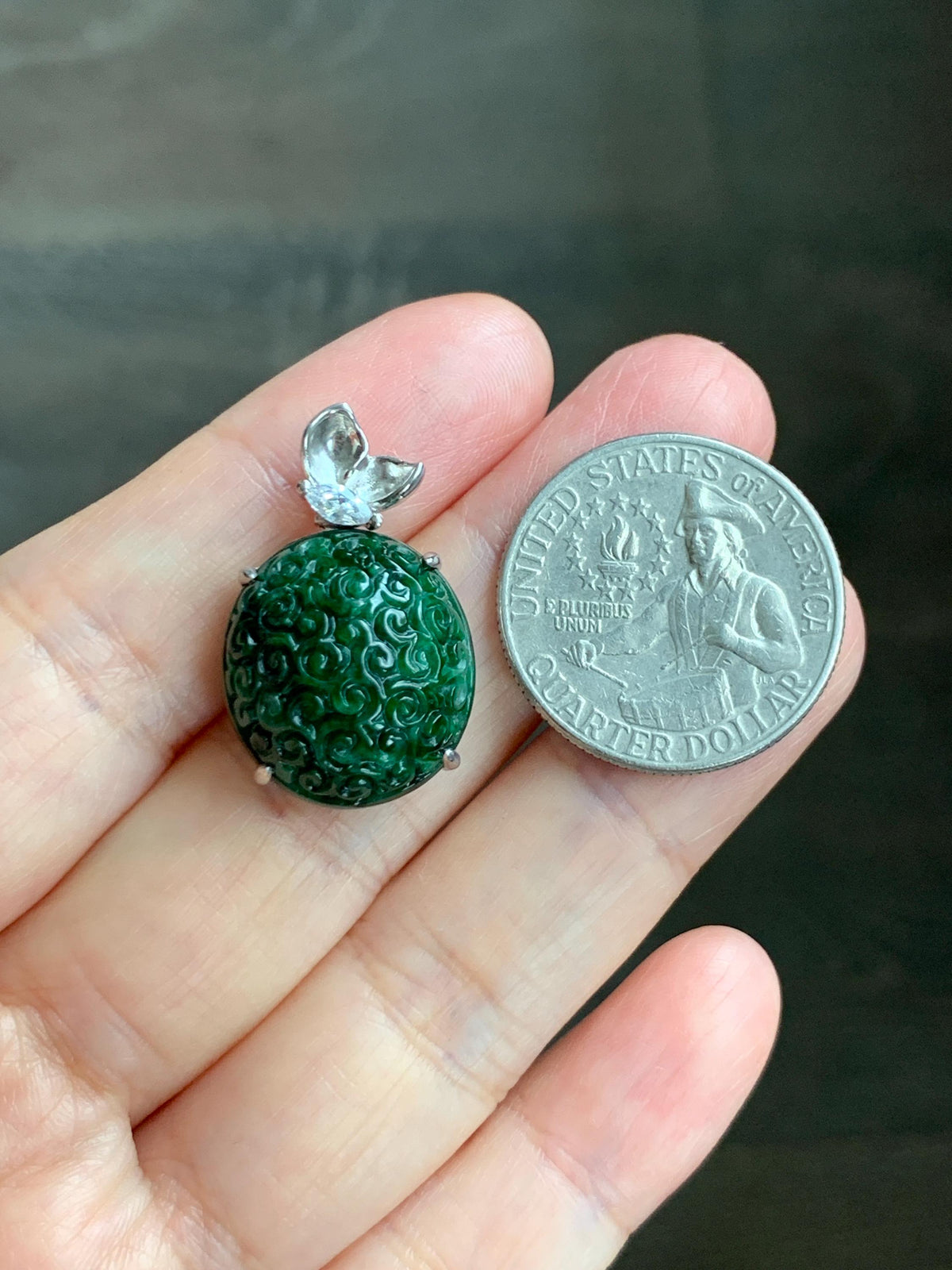Certified Natural Grade A Intense Green Jade Jadeite Engraved Oval Pendant Sterling Silver Moissanite 6.11g 天然满绿花青翡翠仿古雕椭圆吊坠 999