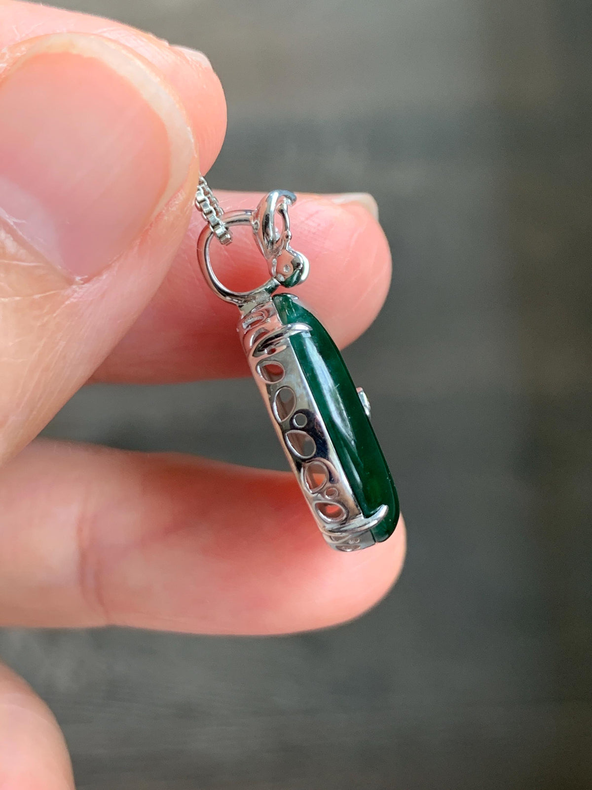 Certified Natural Grade A Guatemalan Icy Translucent Vibrant Green Jade Jadeite Ping An Kou Donut Pendant Sterling Silver 天然冰危绿翡翠平安扣吊坠 1016
