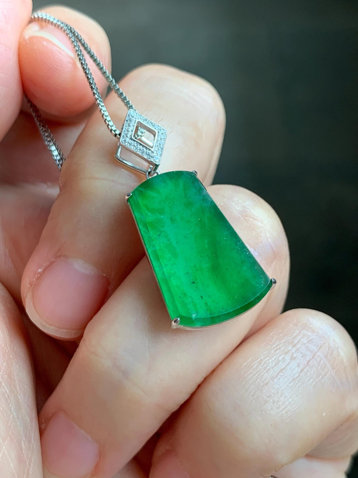 Certified Natural Grade A Guatemalan Icy Translucent Vibrant Green Jade Jadeite Wu Shi Pai Pendant Sterling Silver 3.83g 天然冰危绿翡翠无事牌镶嵌吊坠 1008