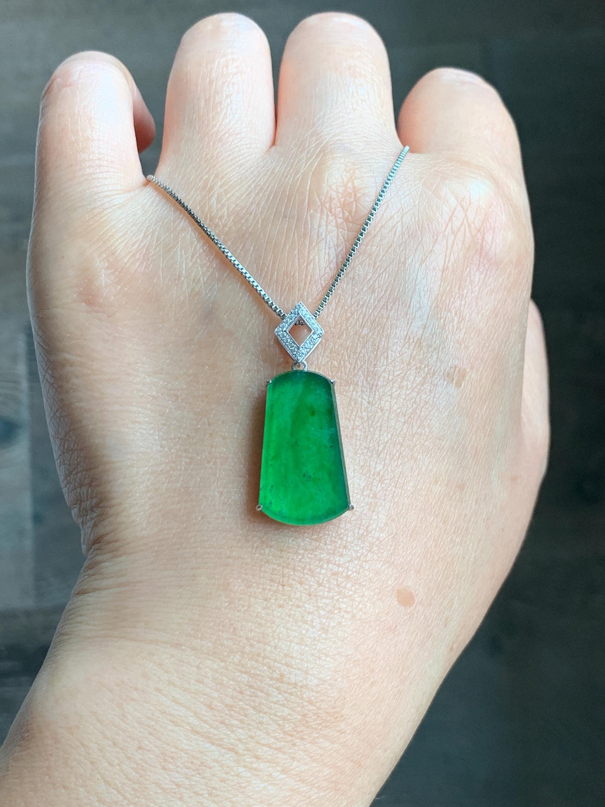 Certified Natural Grade A Guatemalan Icy Translucent Vibrant Green Jade Jadeite Wu Shi Pai Pendant Sterling Silver 3.62g 天然冰危绿翡翠无事牌镶嵌吊坠 1006