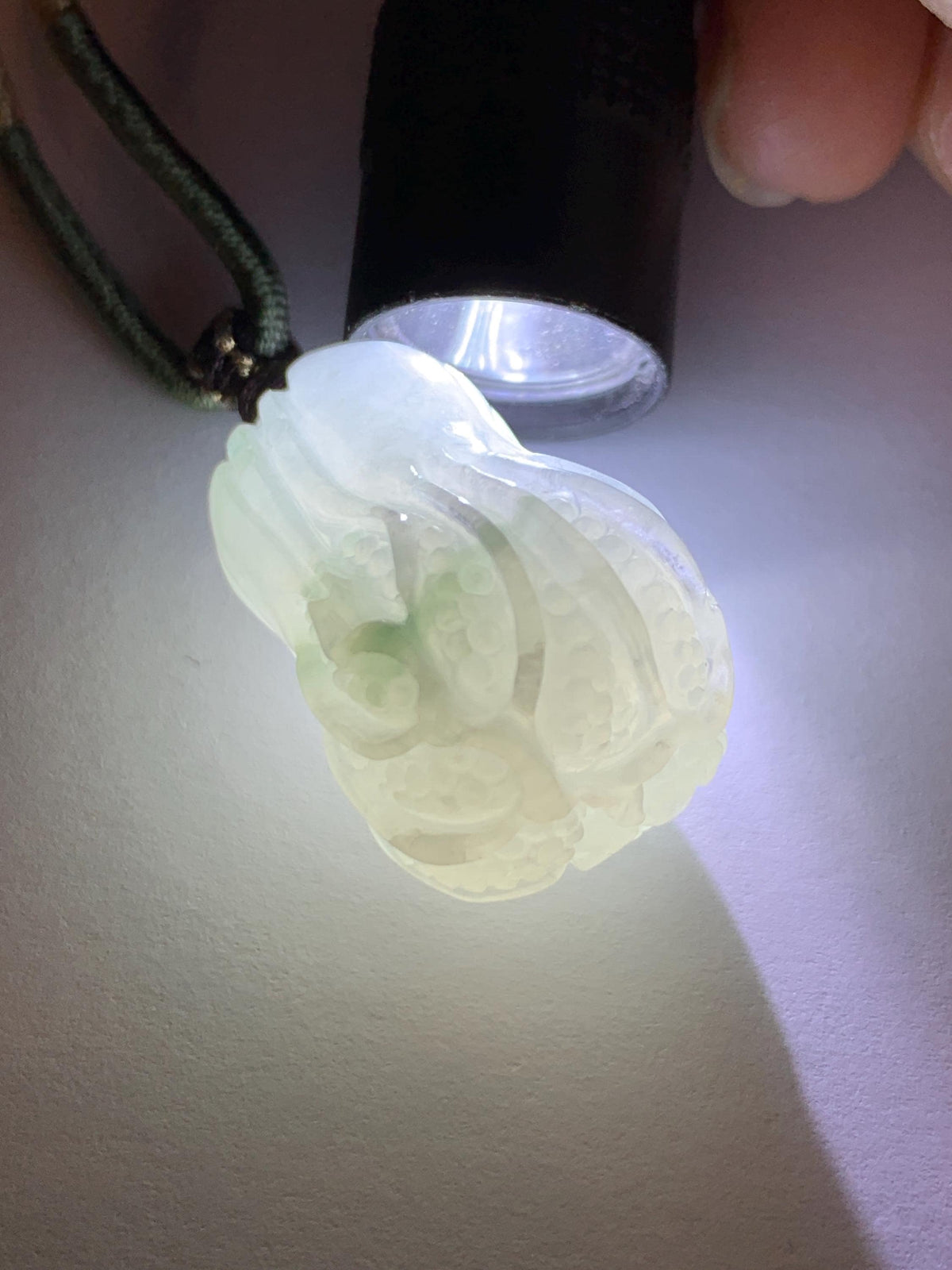 Natural Grade A Icy Translucent Icy White Green Marbled Jade Jadeite Carved Cabbage Pendant Rope Necklace 24” 15g 天然冰胶飘花翡翠白菜百财吊坠 MQB270