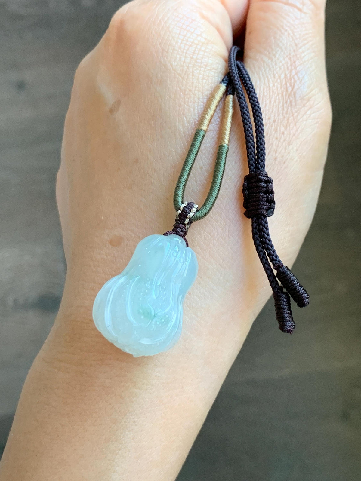 Natural Grade A Icy Translucent Icy White Green Marbled Jade Jadeite Carved Cabbage Pendant Rope Necklace 24” 15g 天然冰胶飘花翡翠白菜百财吊坠 MQB270