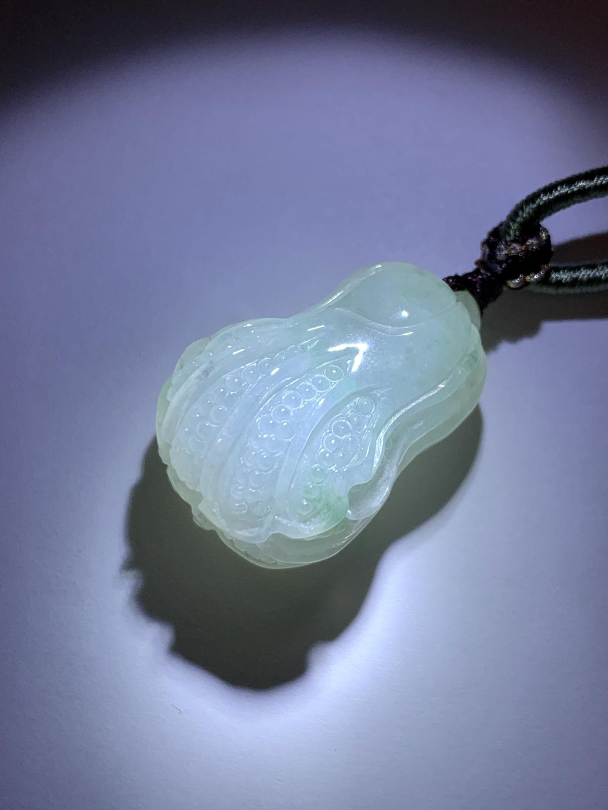 Natural Grade A Icy Translucent Icy White Green Marbled Jade Jadeite Carved Cabbage Pendant Rope Necklace 24” 15g 天然冰胶飘花翡翠白菜百财吊坠 MQB270