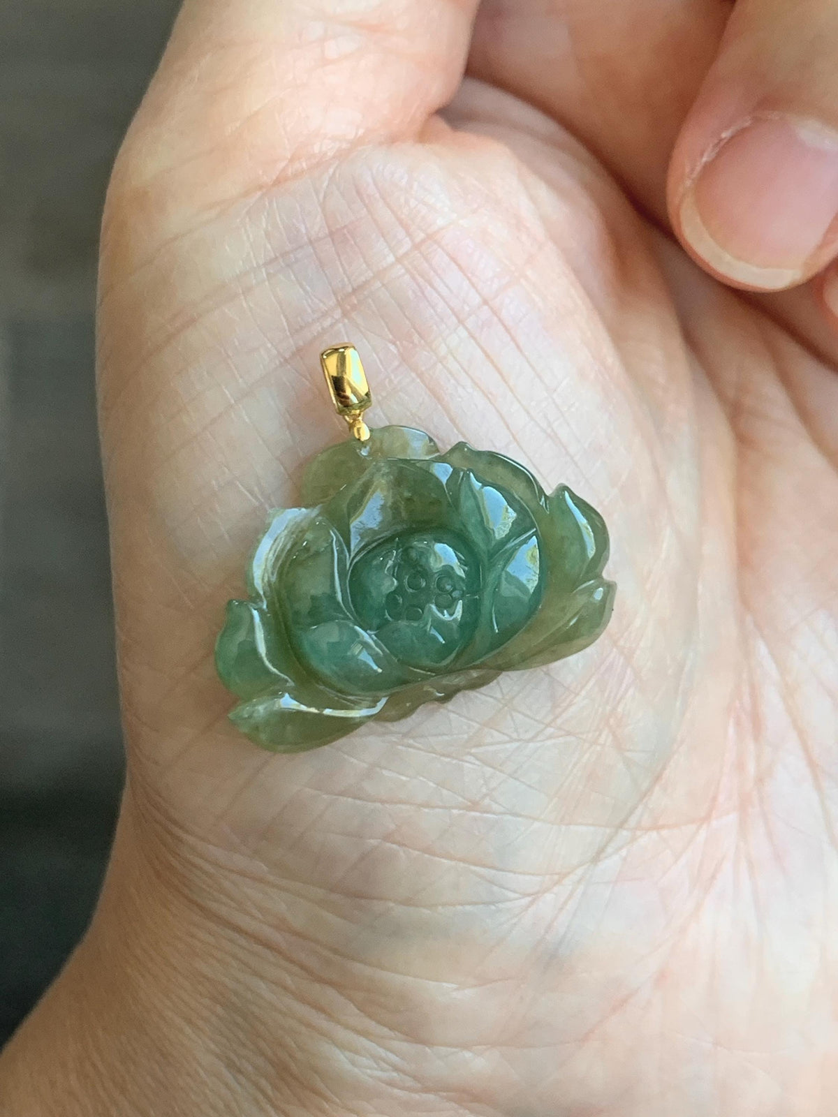 Natural Grade A Icy Translucent Yellowish Green Bicolored Jade Jadeite Lotus Flower Pendant 18K Yellow Gold 4g 天然冰茶黄翡翠莲花镶嵌吊坠 MSS180