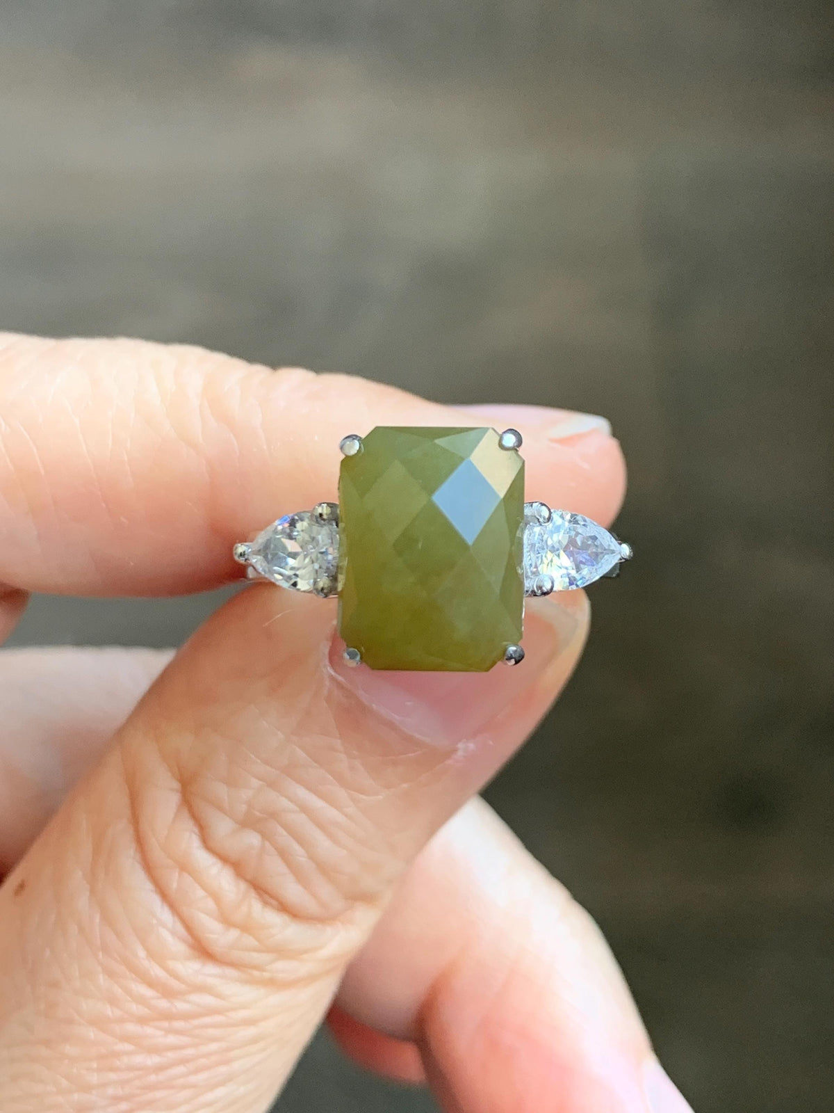 Certified Natural Garde A Icy Translucent Yellowish Olive Green Faceted Jade Jadeite Ring Sterling Silver Size 7.25 US 天然冰茶黄切割面翡翠银镶戒指 1029