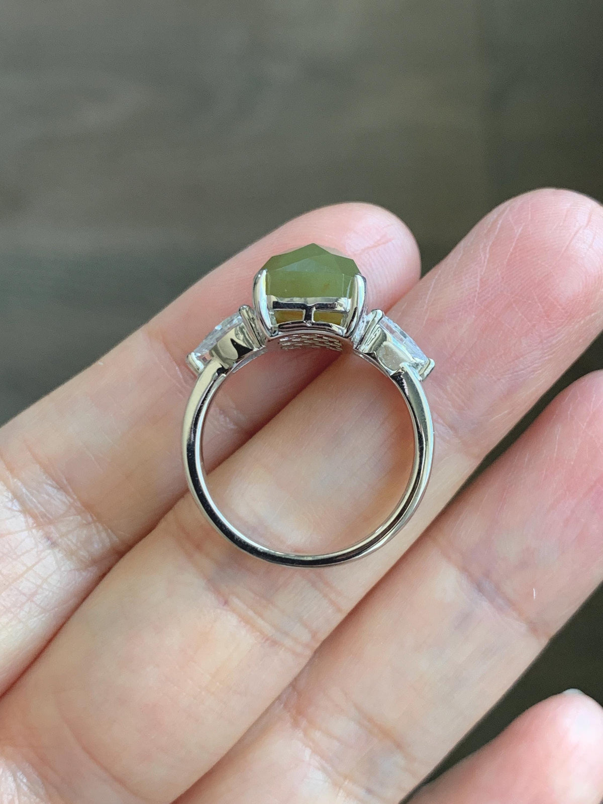 Certified Natural Garde A Icy Translucent Yellowish Olive Green Faceted Jade Jadeite Ring Sterling Silver Size 7.25 US 天然冰茶黄切割面翡翠银镶戒指 1029