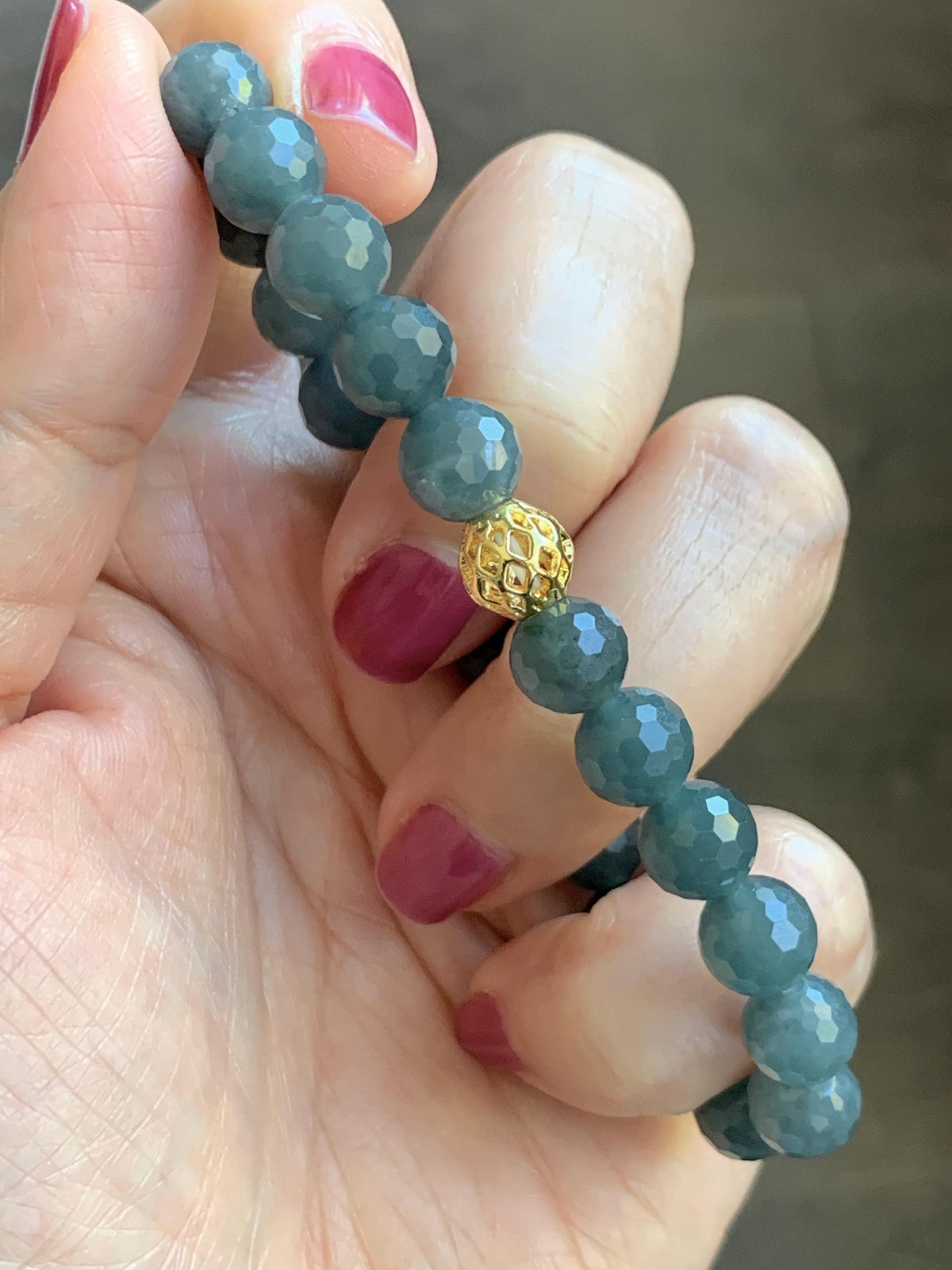 Natural Guatemalan Grade A Icy Translucent Dark Gray Wuji Faceted Jade Jadeite Beaded Bracelet 8mm 7.5" 20g 天然冰危乌鸡翡翠切割面圆珠手串 WQG180A