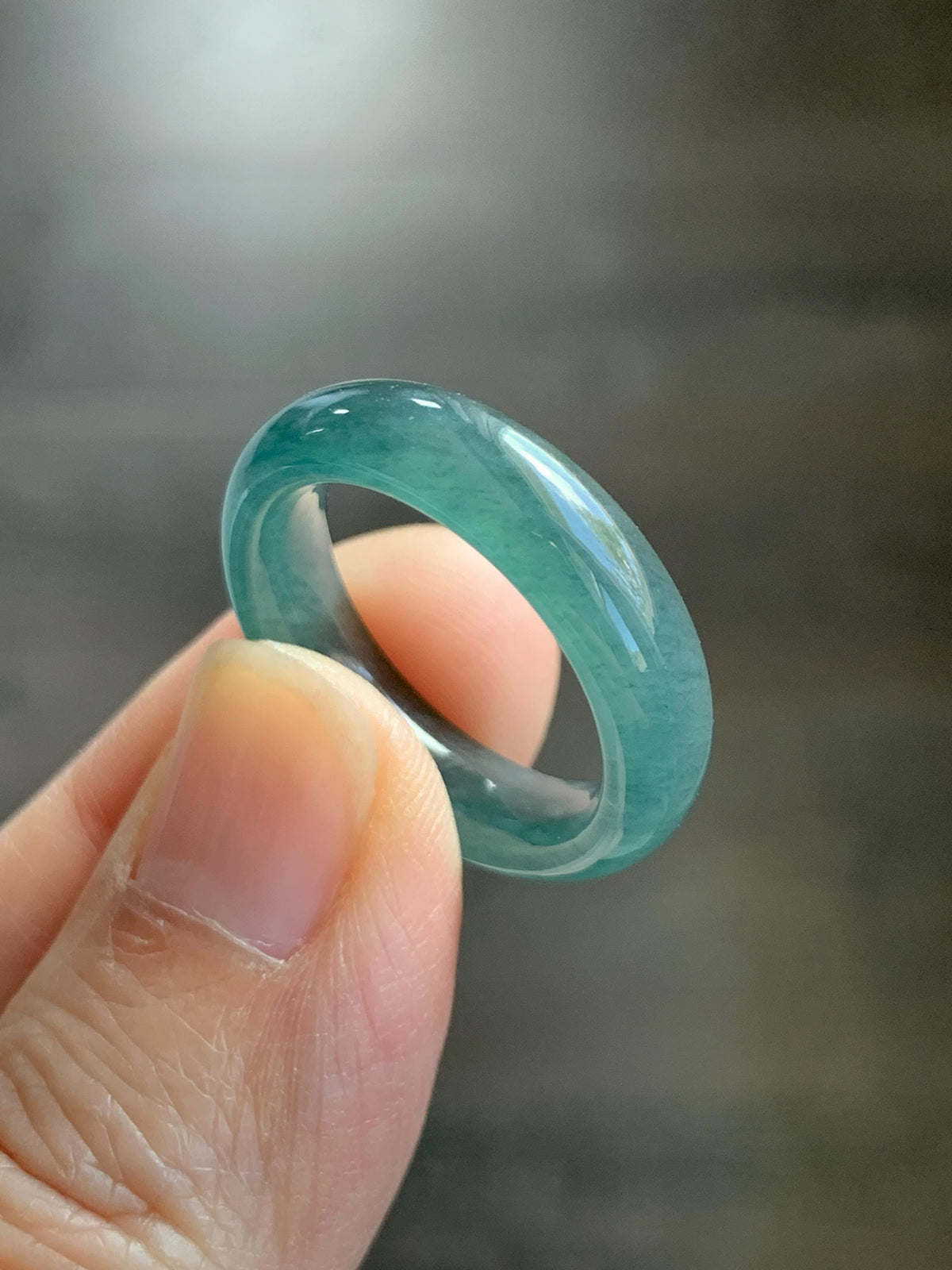 Natural Guatemalan Grade A Icy Translucent Teal Blue Jade Jadeite Jieyang Band Ring Comfort Fit Size 8 US 5g 天然冰胶危蓝翡翠揭阳工戒圈 WJY420B