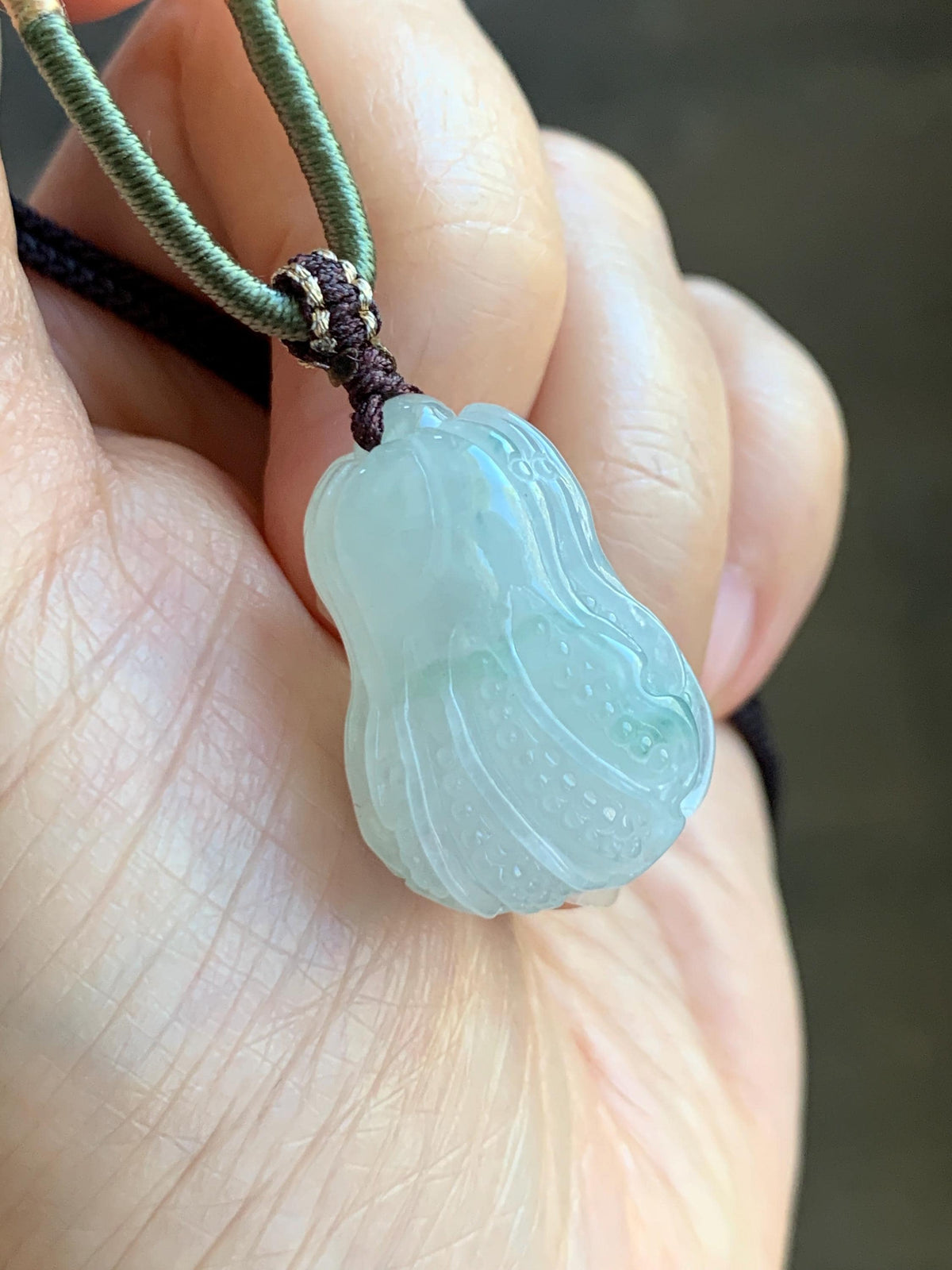 Natural Grade A Icy Translucent Icy White Green Marbled Jade Jadeite Carved Cabbage Pendant Rope Necklace 24” 15g 天然冰胶飘花翡翠白菜百财吊坠 MQB270